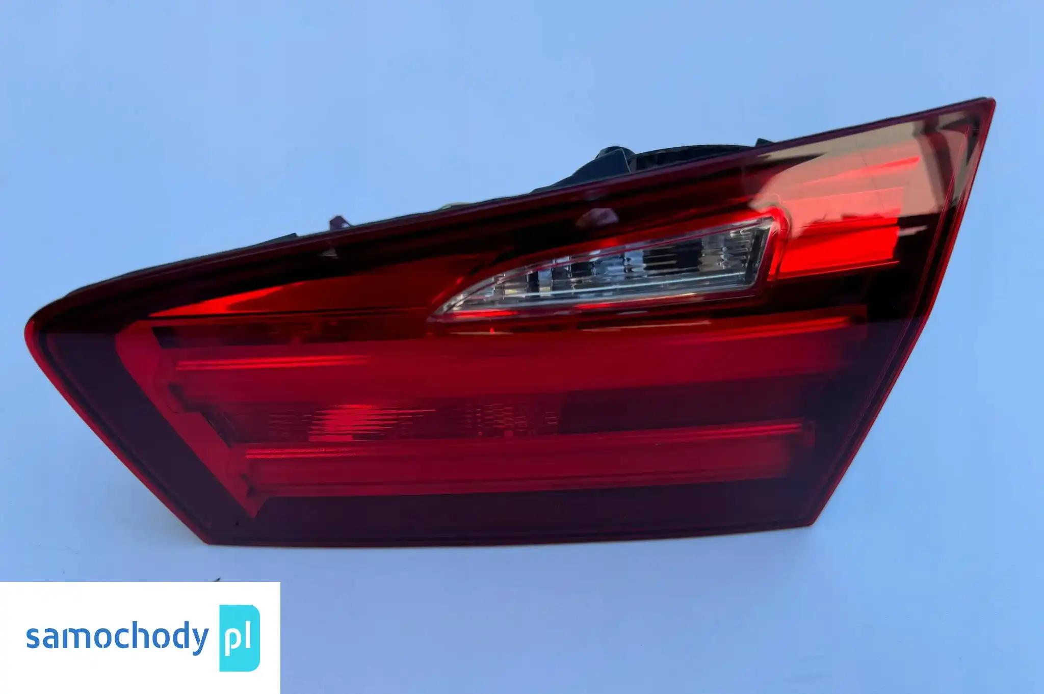 BMW F11 LAMPA PRAWY TYŁ 7203228