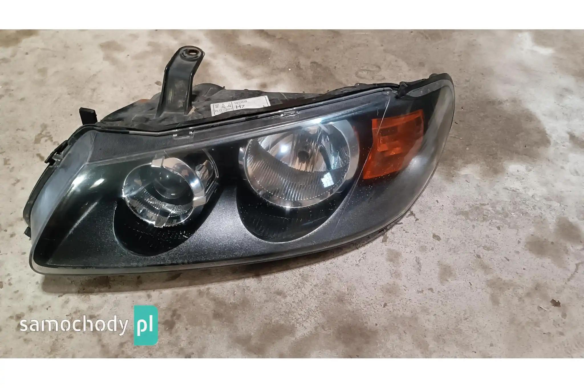 Lampa lewa przednia przód Nissan Almera N16 lift