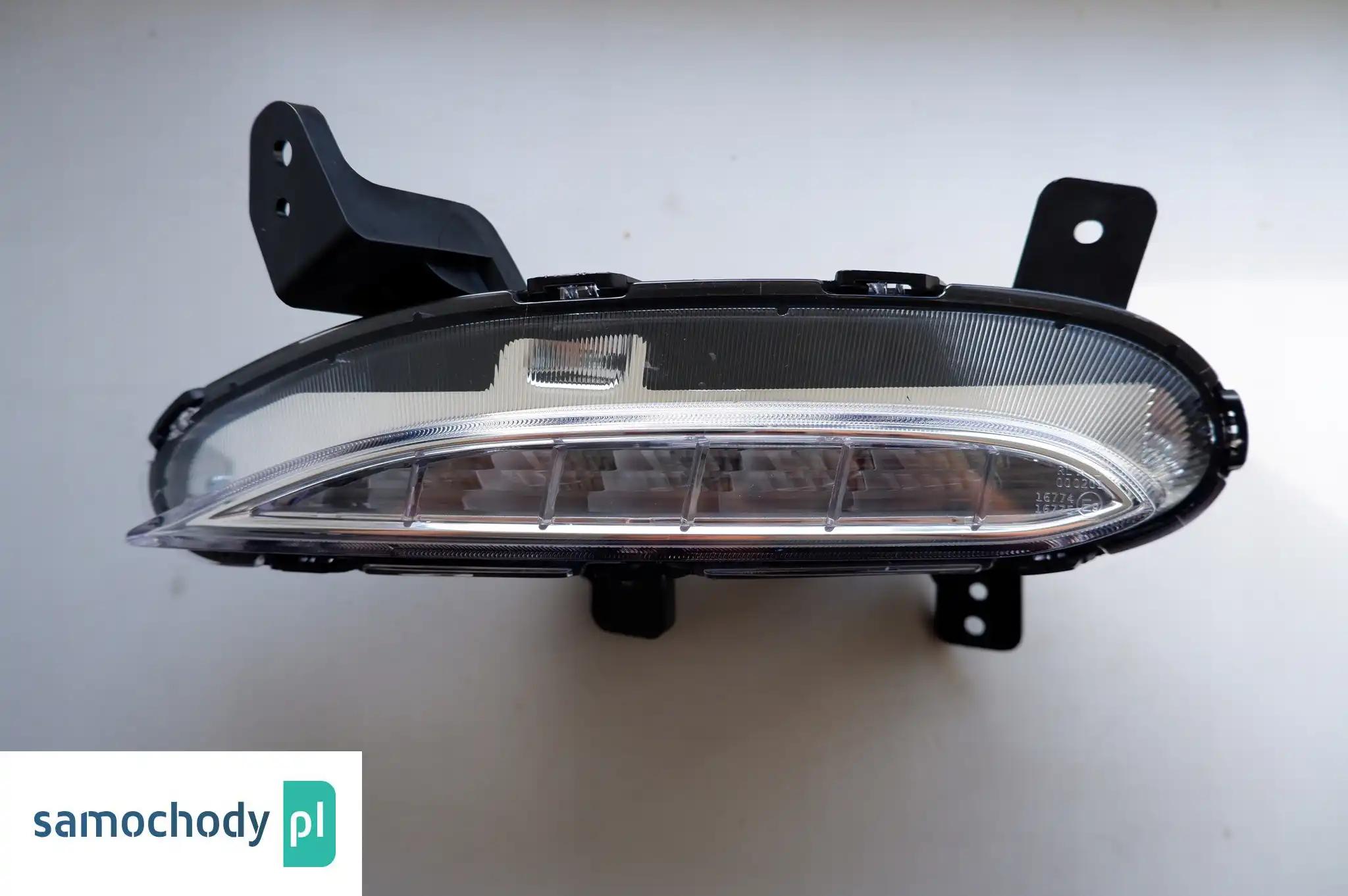 HYUNDAI I30 HALOGEN LEWY LED 92207S0000