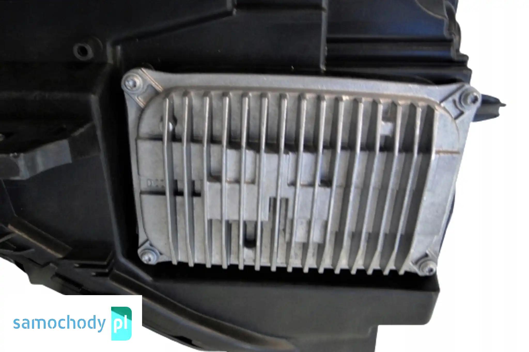 MERCEDES A W176 176 LIFT PRZETWORNICA LAMPY LED