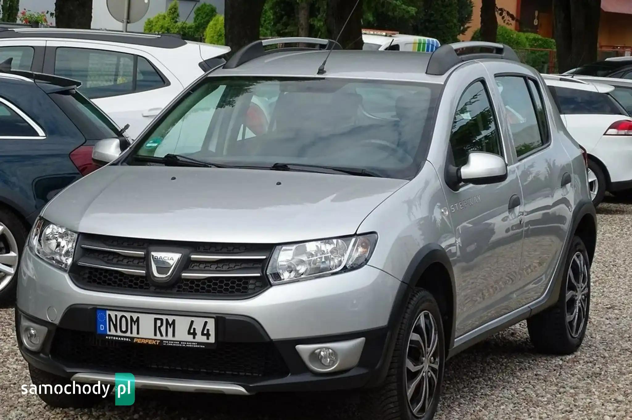 Dacia Sandero Liftback 2015