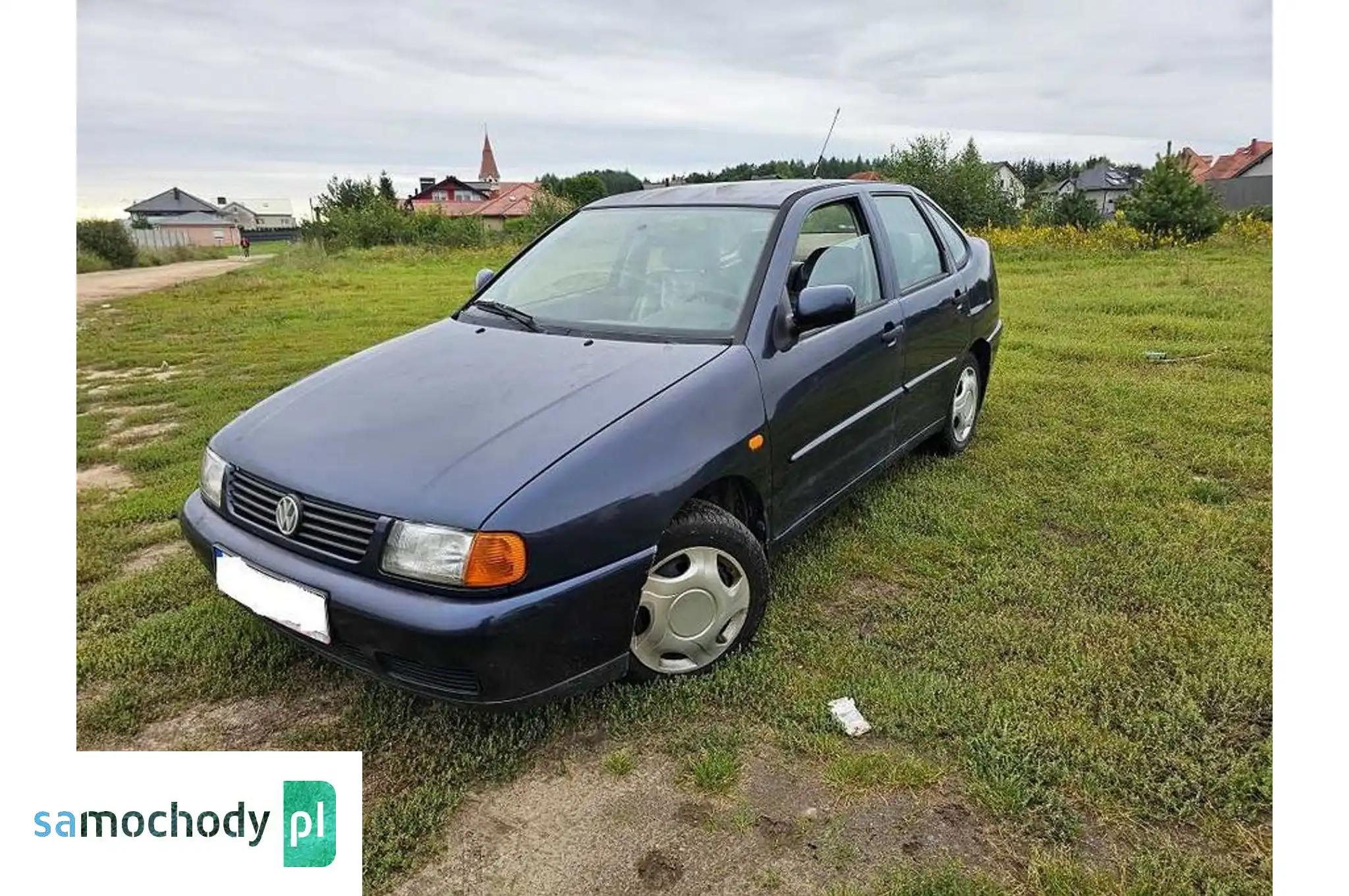 Volkswagen Polo Sedan 1998