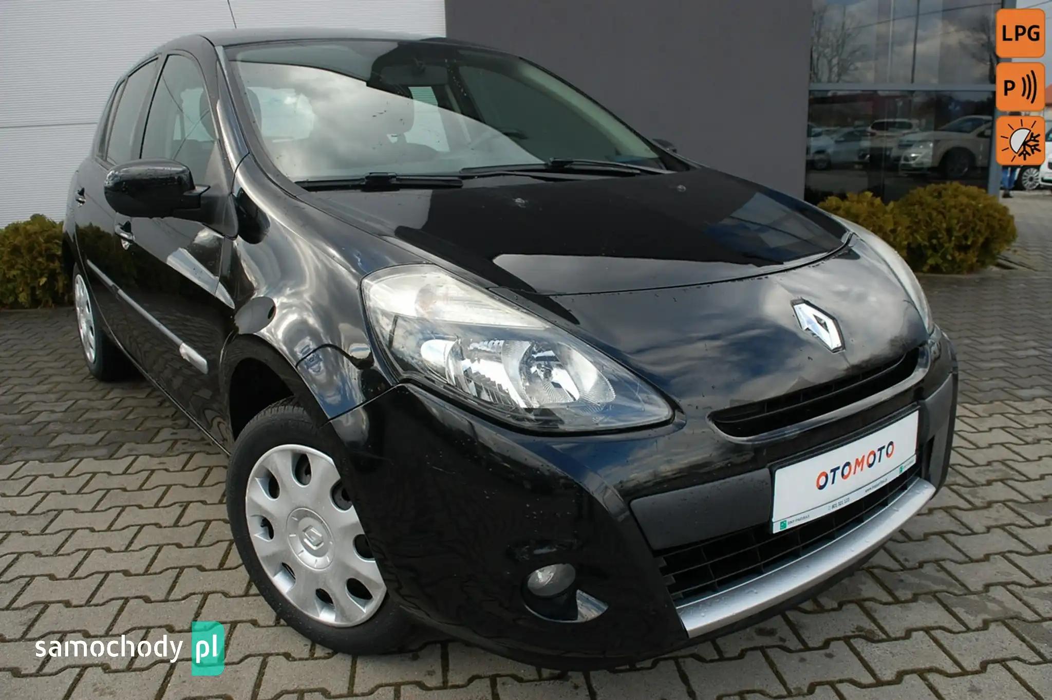 Renault Clio Hatchback 2012