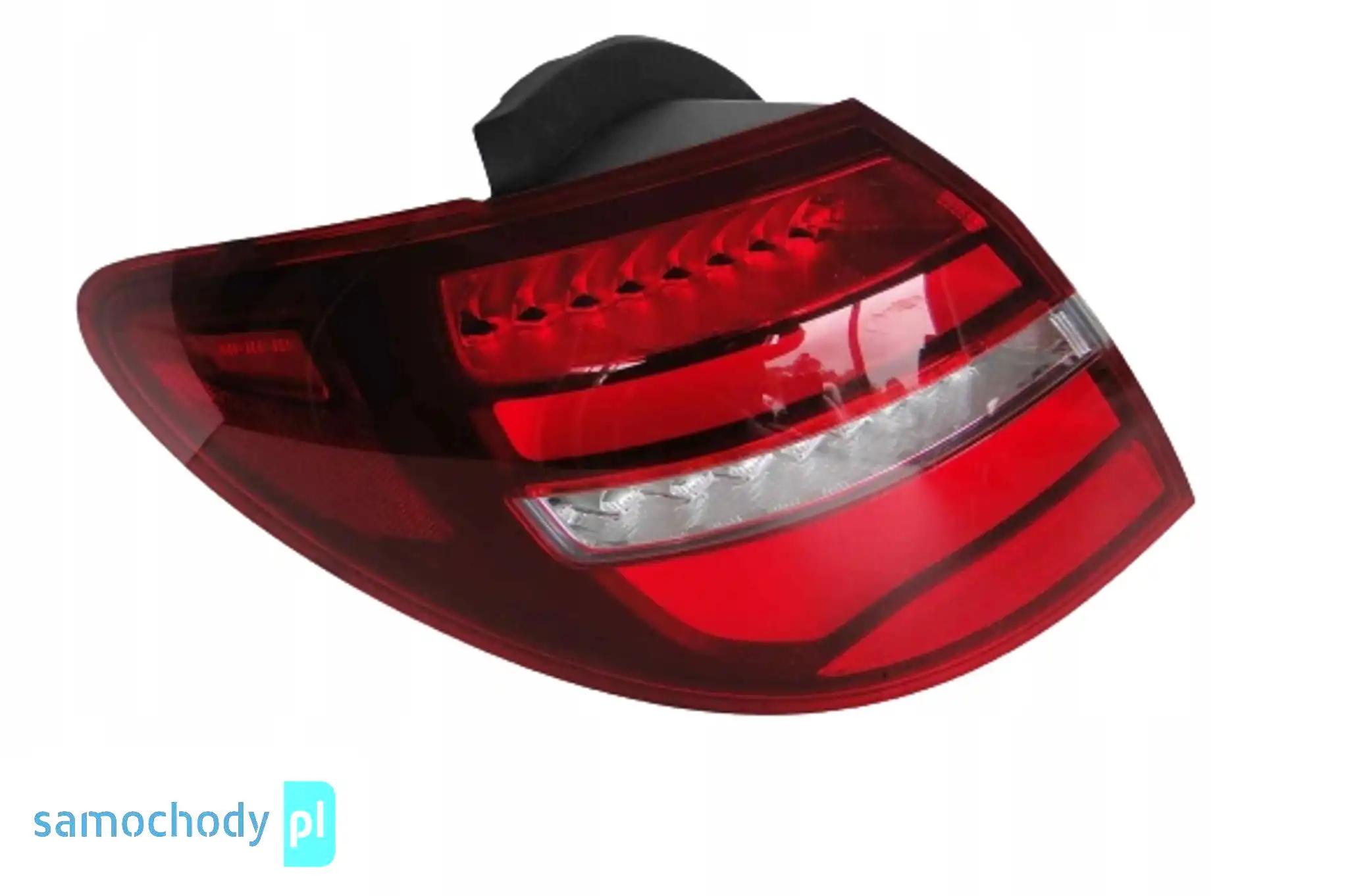 MERCEDES B KLASA W246 246 LIFT LAMPA TYLNA LEWA