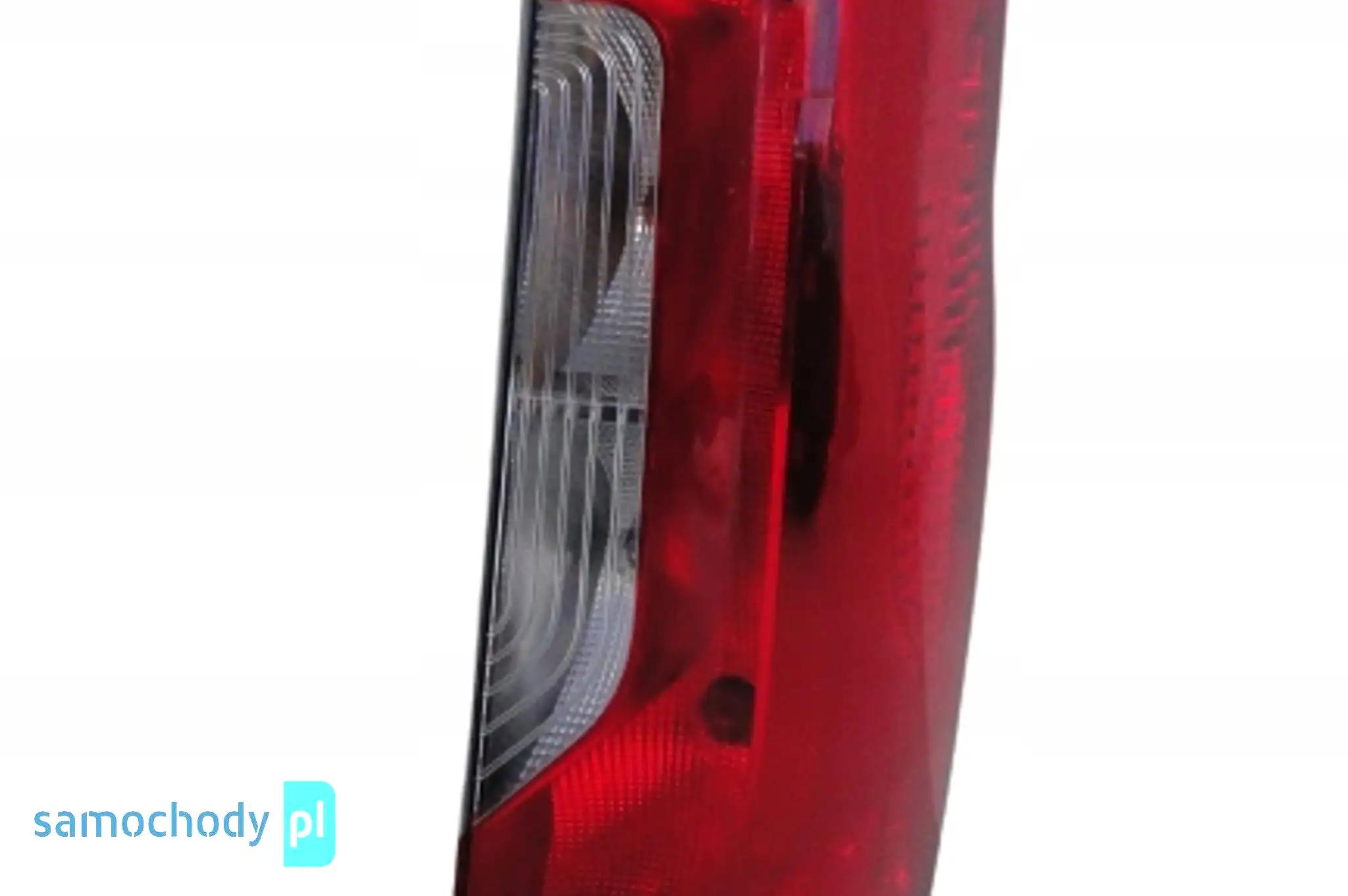 MERCEDES SPRINTER W910 910 LAMPA TYLNA PRAWA