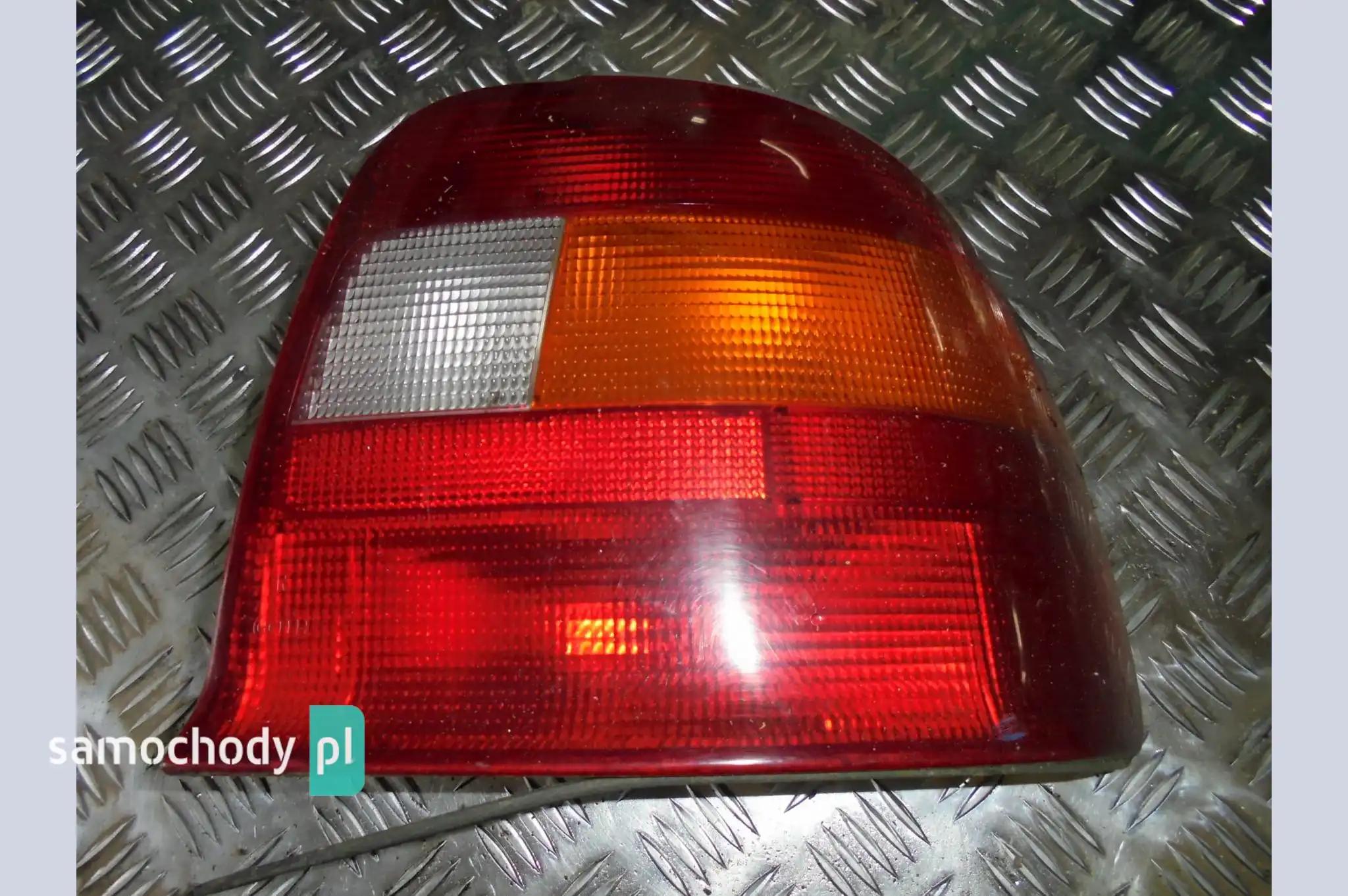 Lampa prawa tył tylna Rover 600