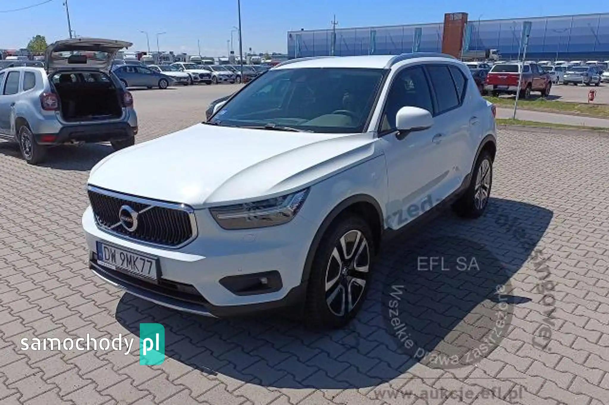 Volvo XC40 2021