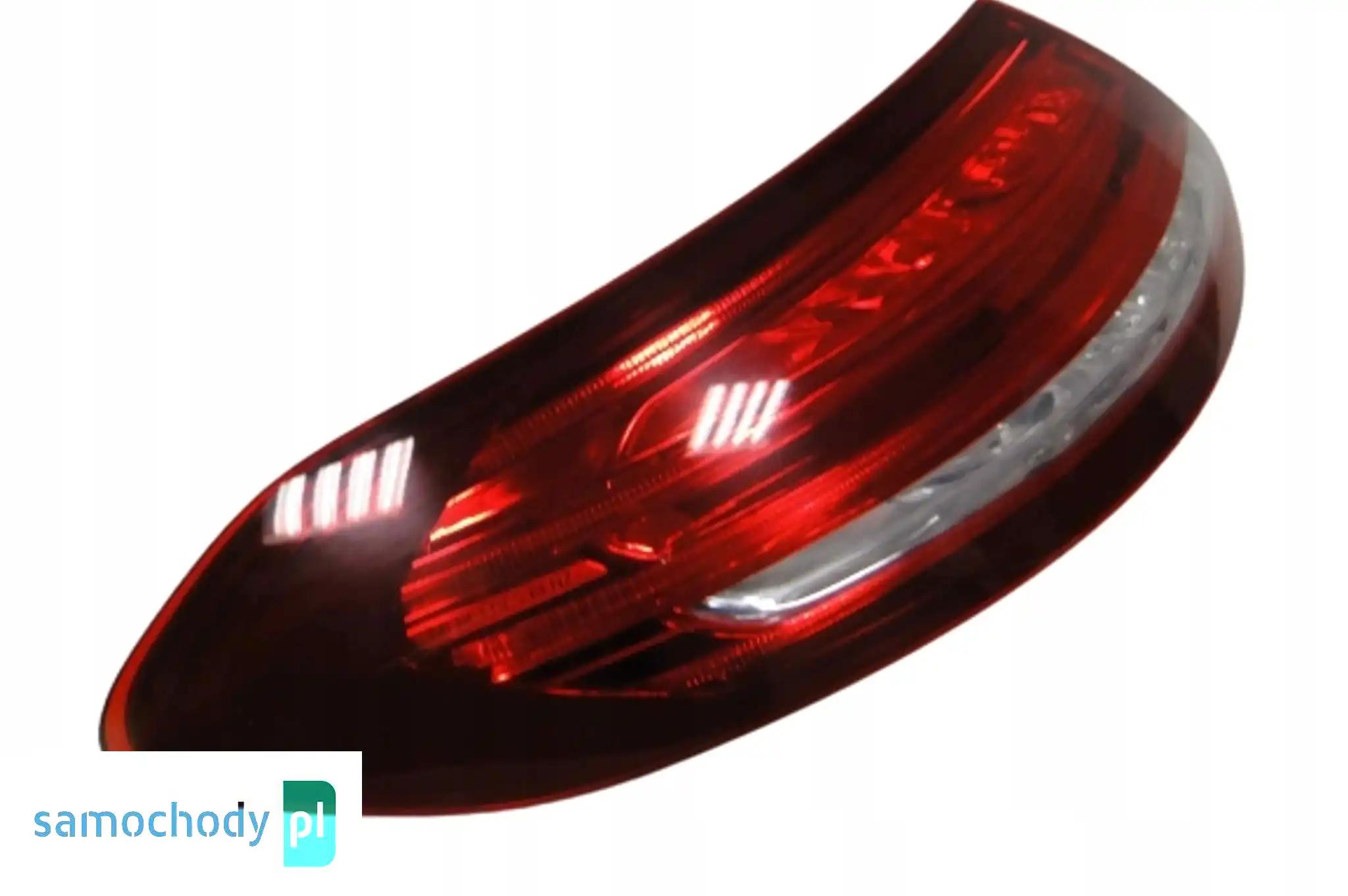 MERCEDES C 205 COUPE LAMPA TYLNA LEWA W205