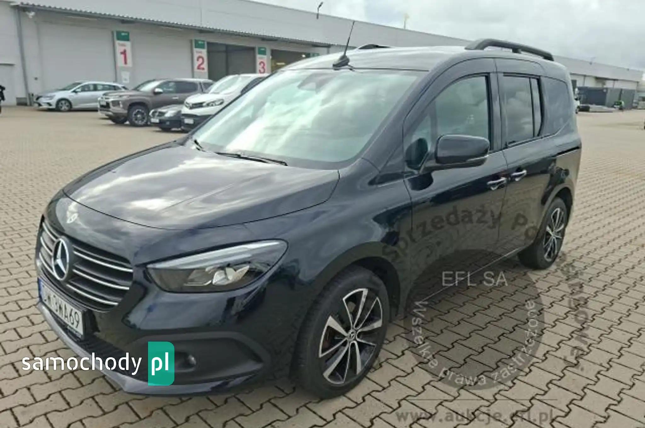 Mercedes-Benz T-klasa 2023