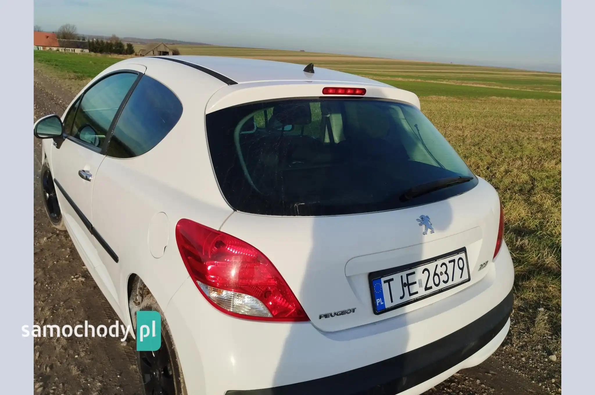 Peugeot 207 Hatchback 2011