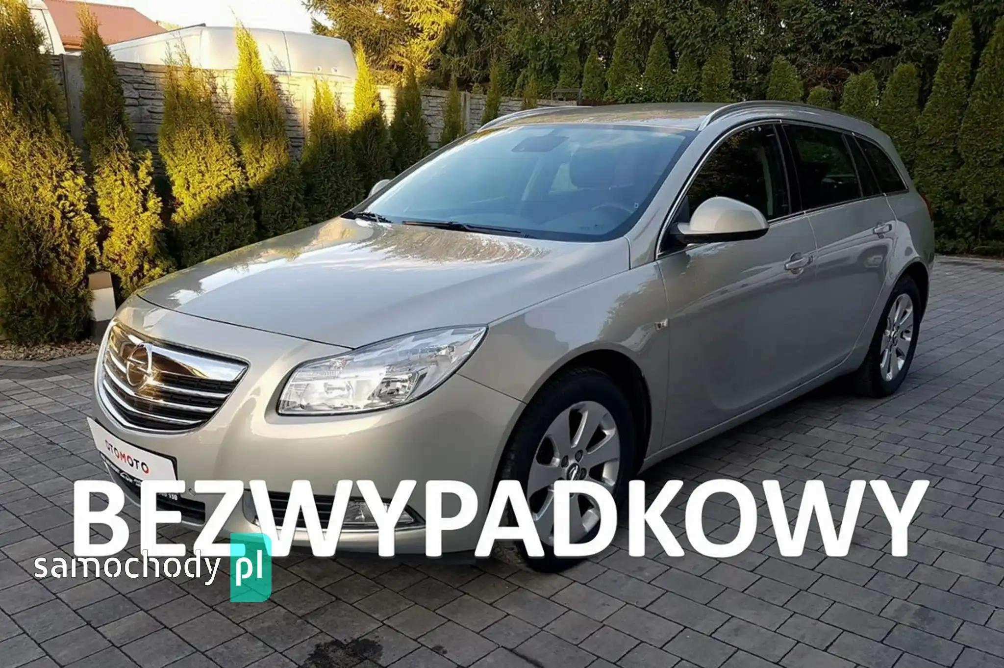 Opel Insignia Kombi 2012