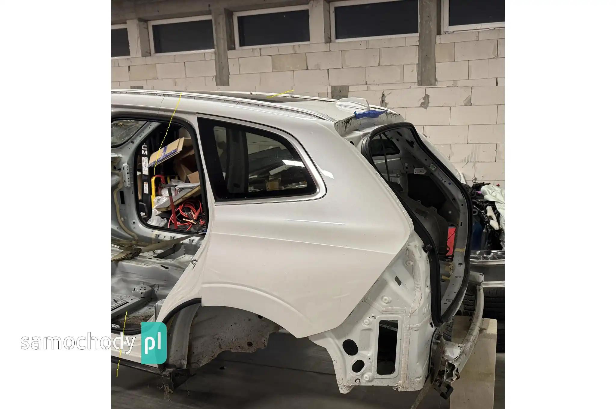Volvo XC60 II ćwiartka lewa prawy tył wanna