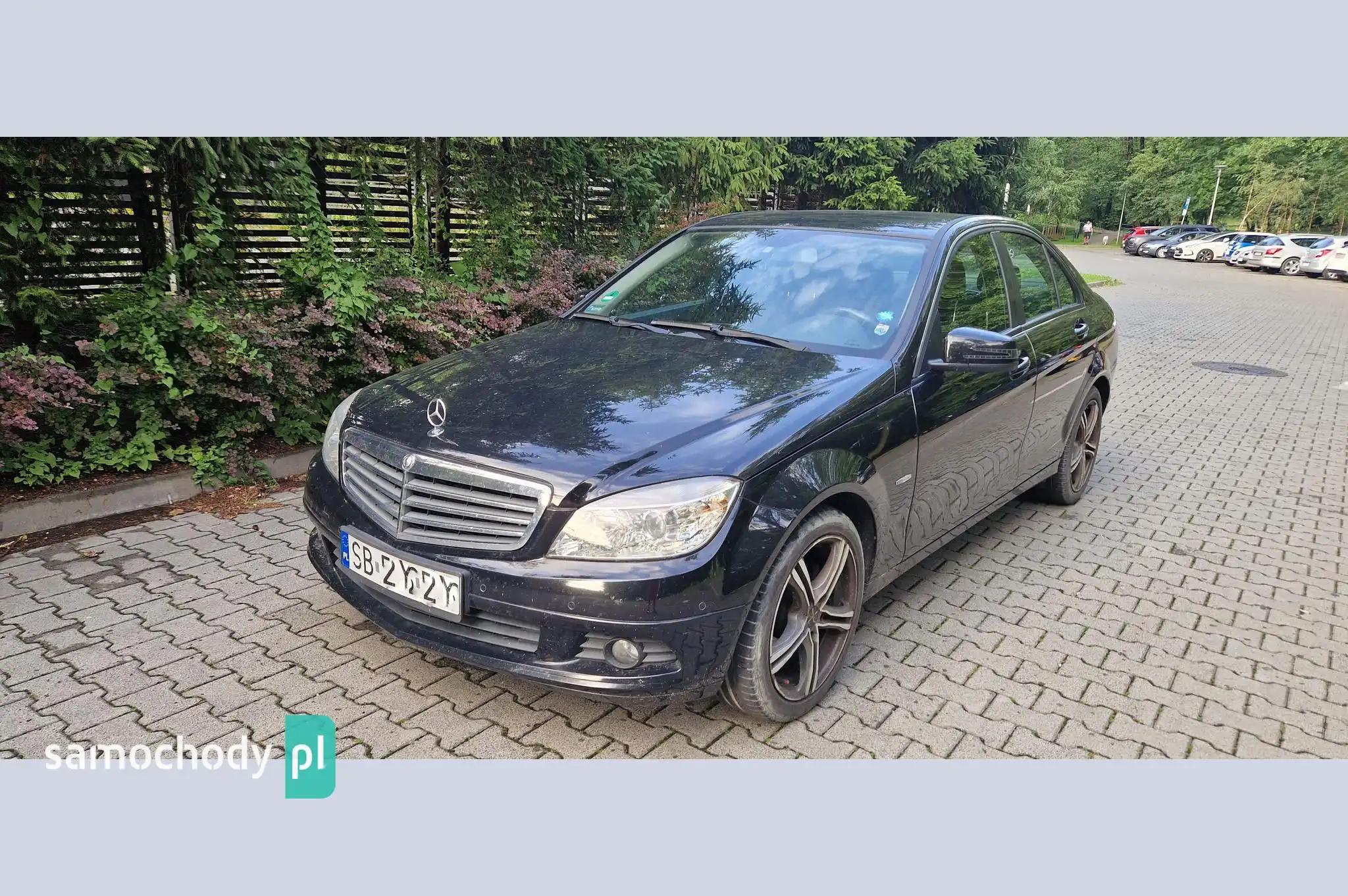 Mercedes-Benz C-Klasa Sedan 2010