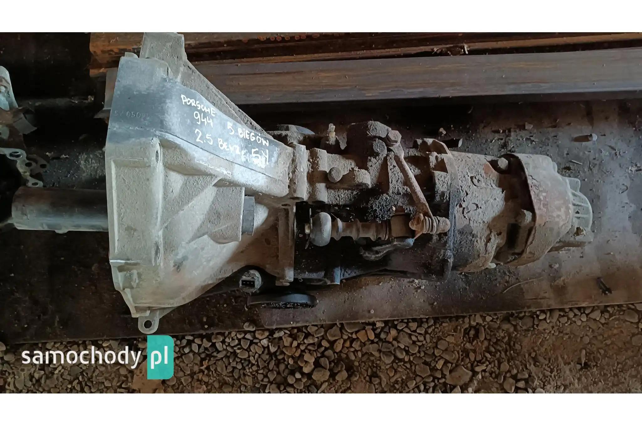 Skrzynia biegów kompletna Porsche 944 2.5 benzyna