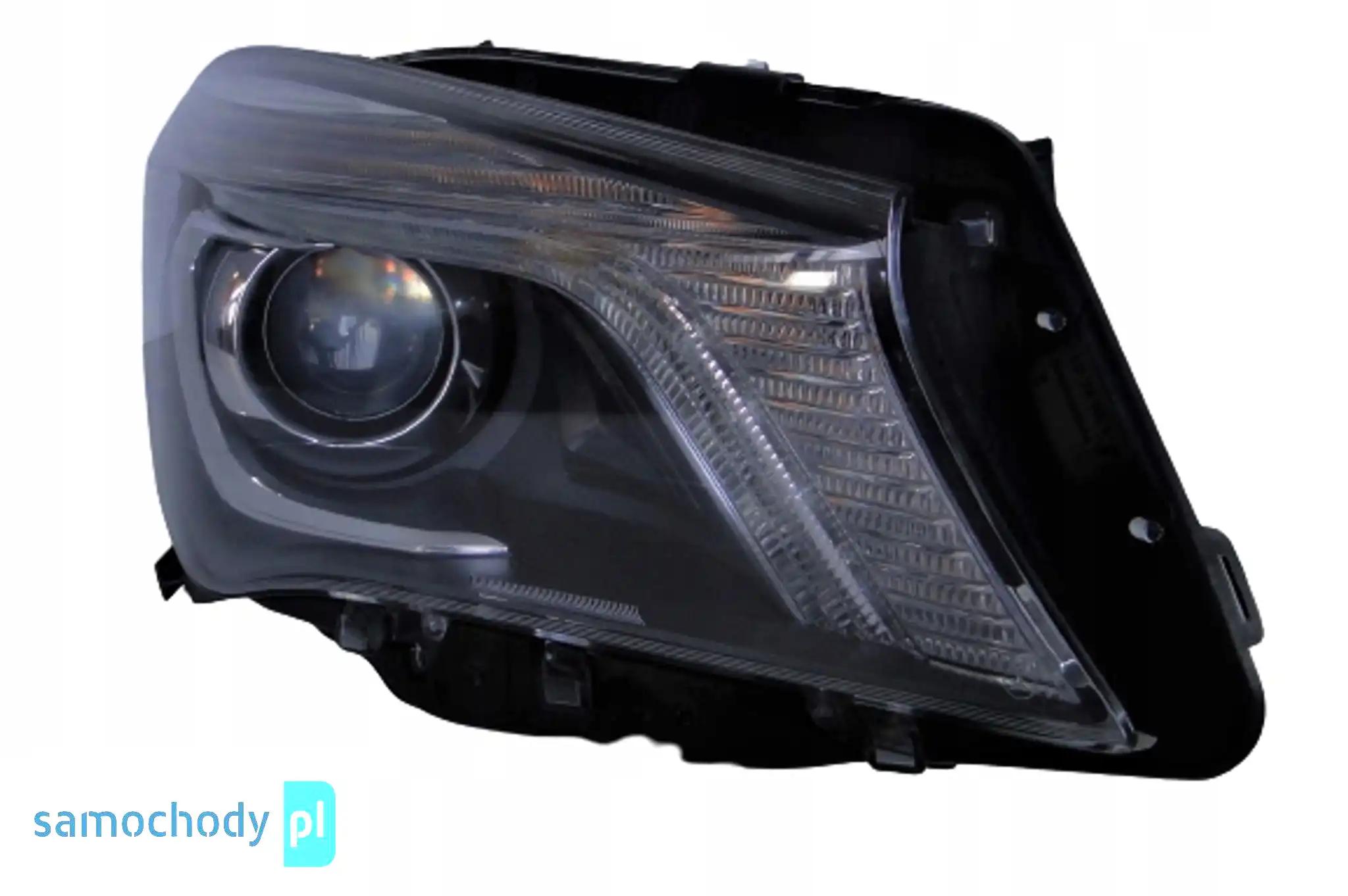 MERCEDES CLA 117 LAMPA PRAWA KSENON NIESKRĘTNA