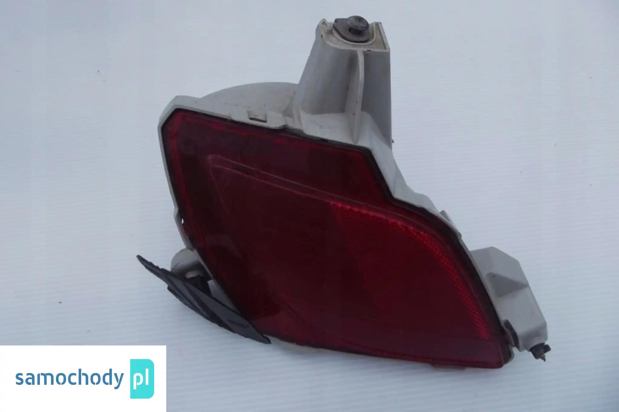 Mazda OE KD77 51650 lampa przeciwmgielna cx5 prawa