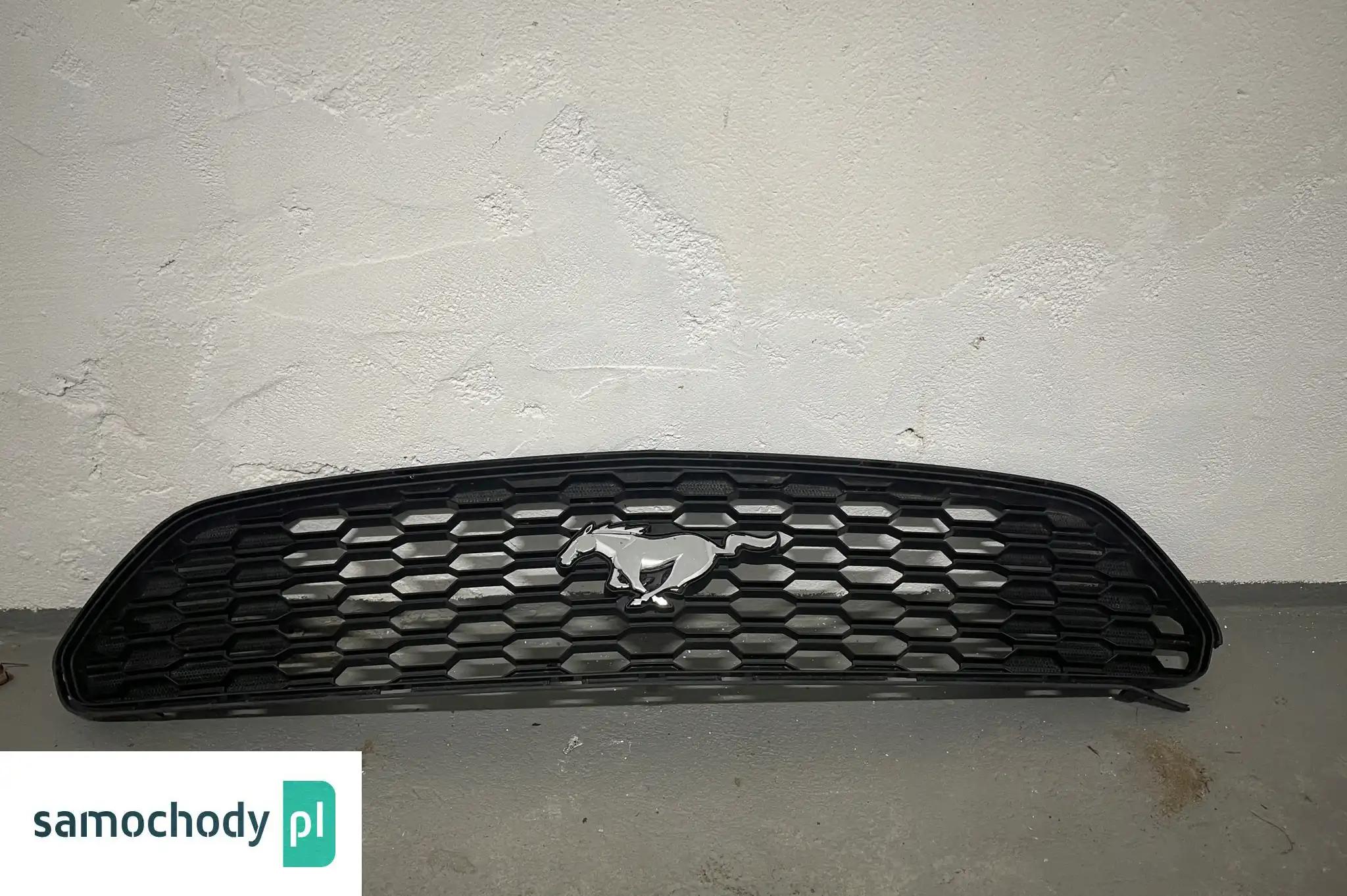 FORD MUSTANG VI 6 14-17 GRILL ATRAPA