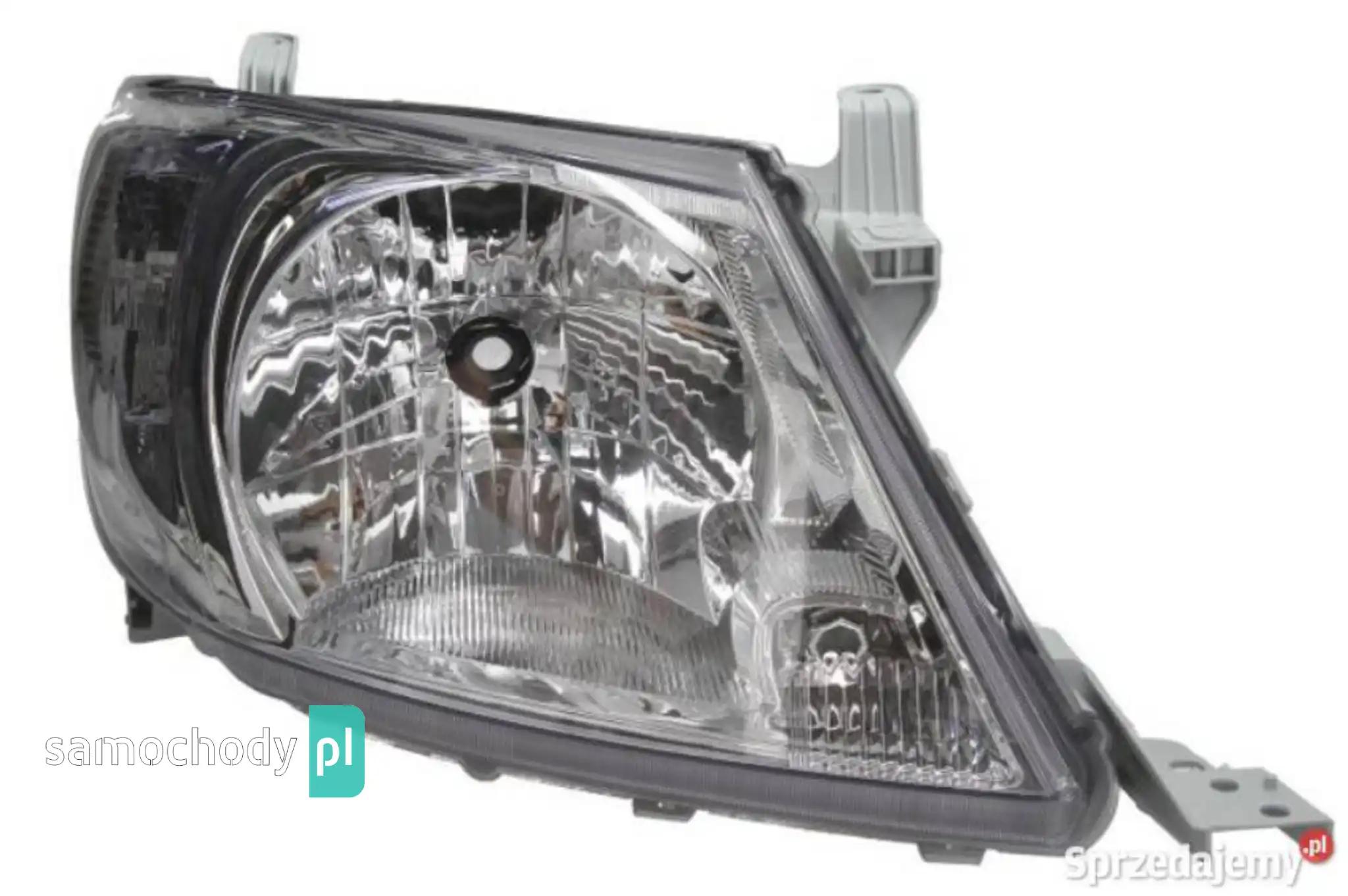 Toyota Hilux 08-12 Lampa przednia reflektor przedni Prawa NOWA