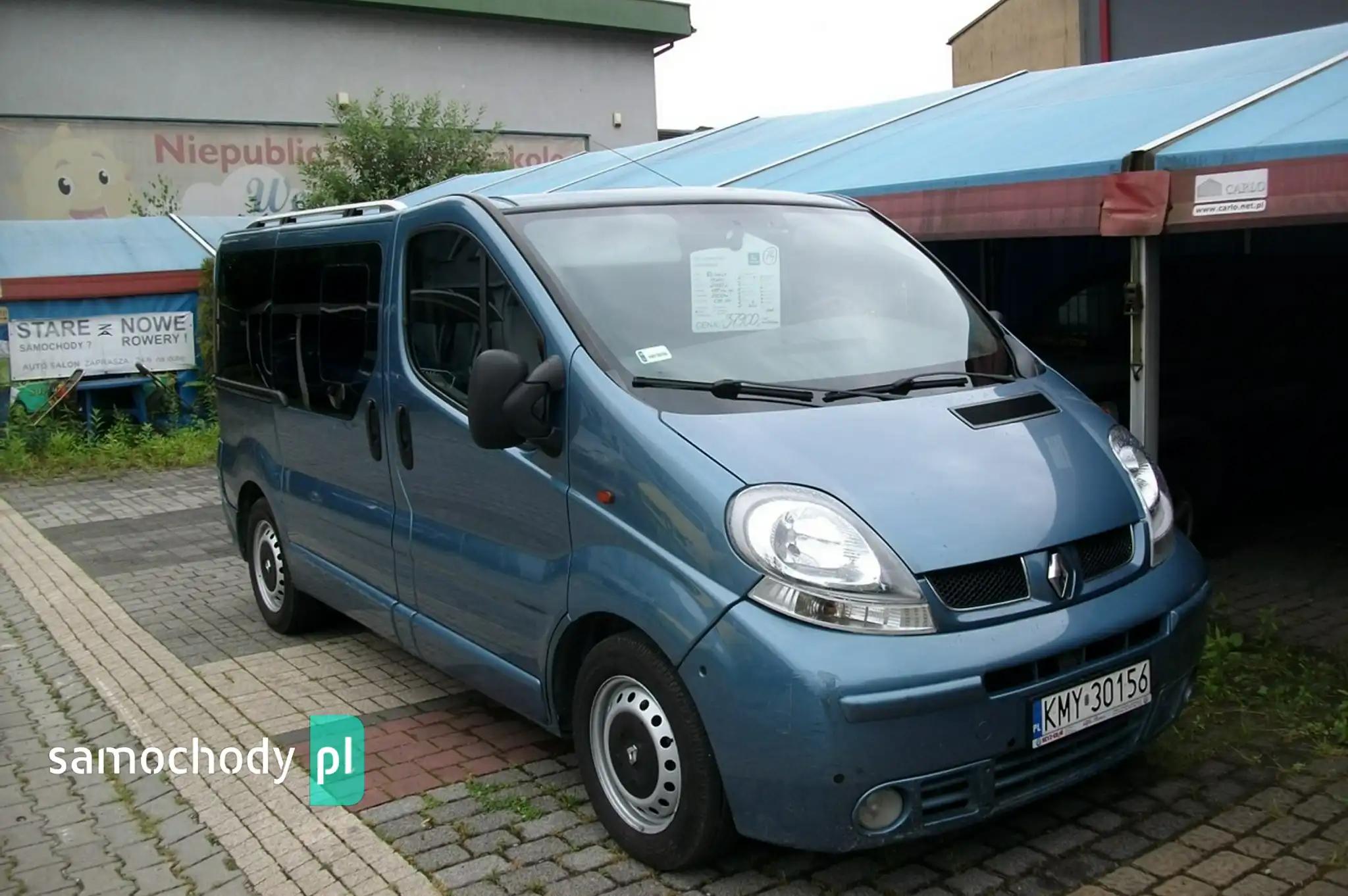 Renault Trafic Minivan 2005