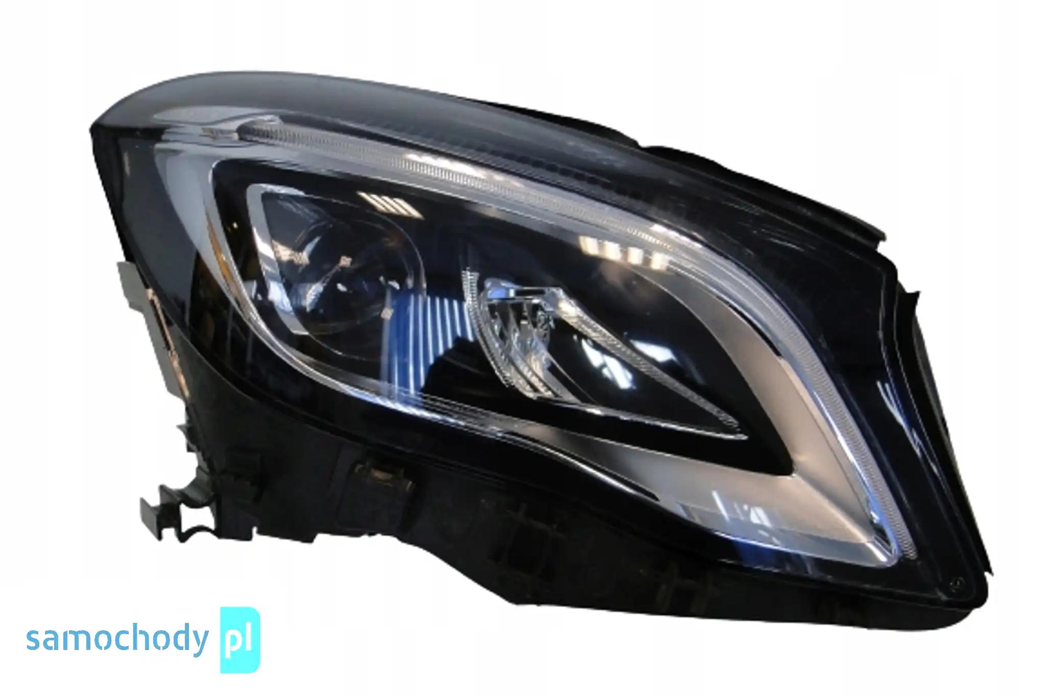 MERCEDES GLA 156 X156 LAMPA PRAWA FULL LED LIFT