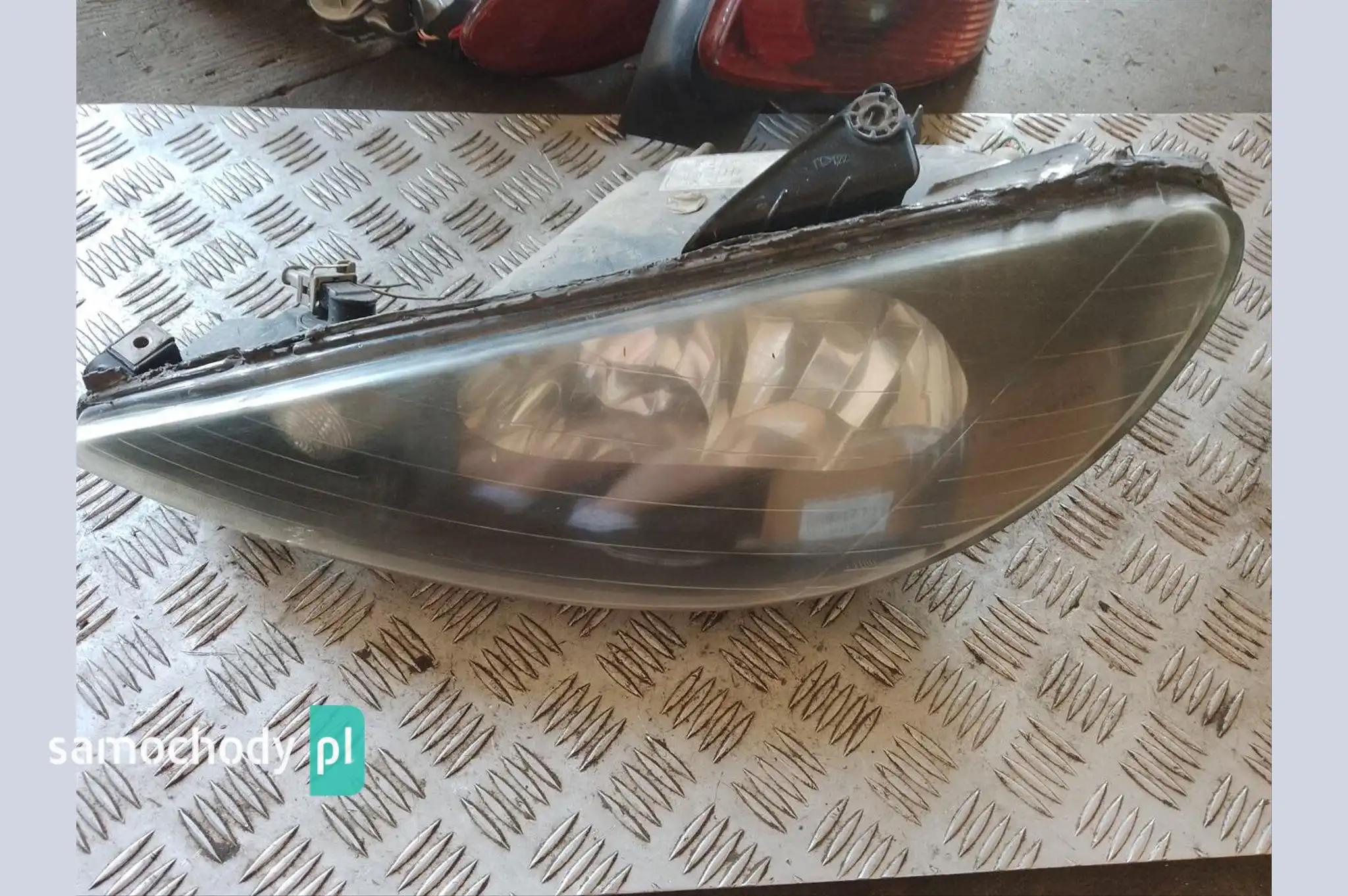 Lampa lewa przednia przód Peugeot 206