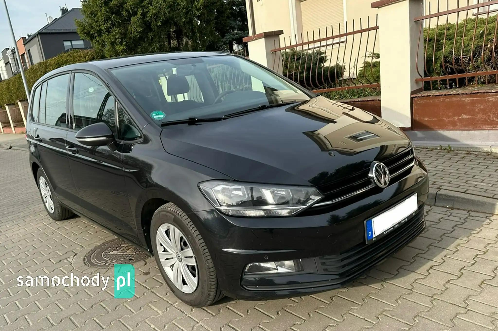 Volkswagen Touran Minivan 2017