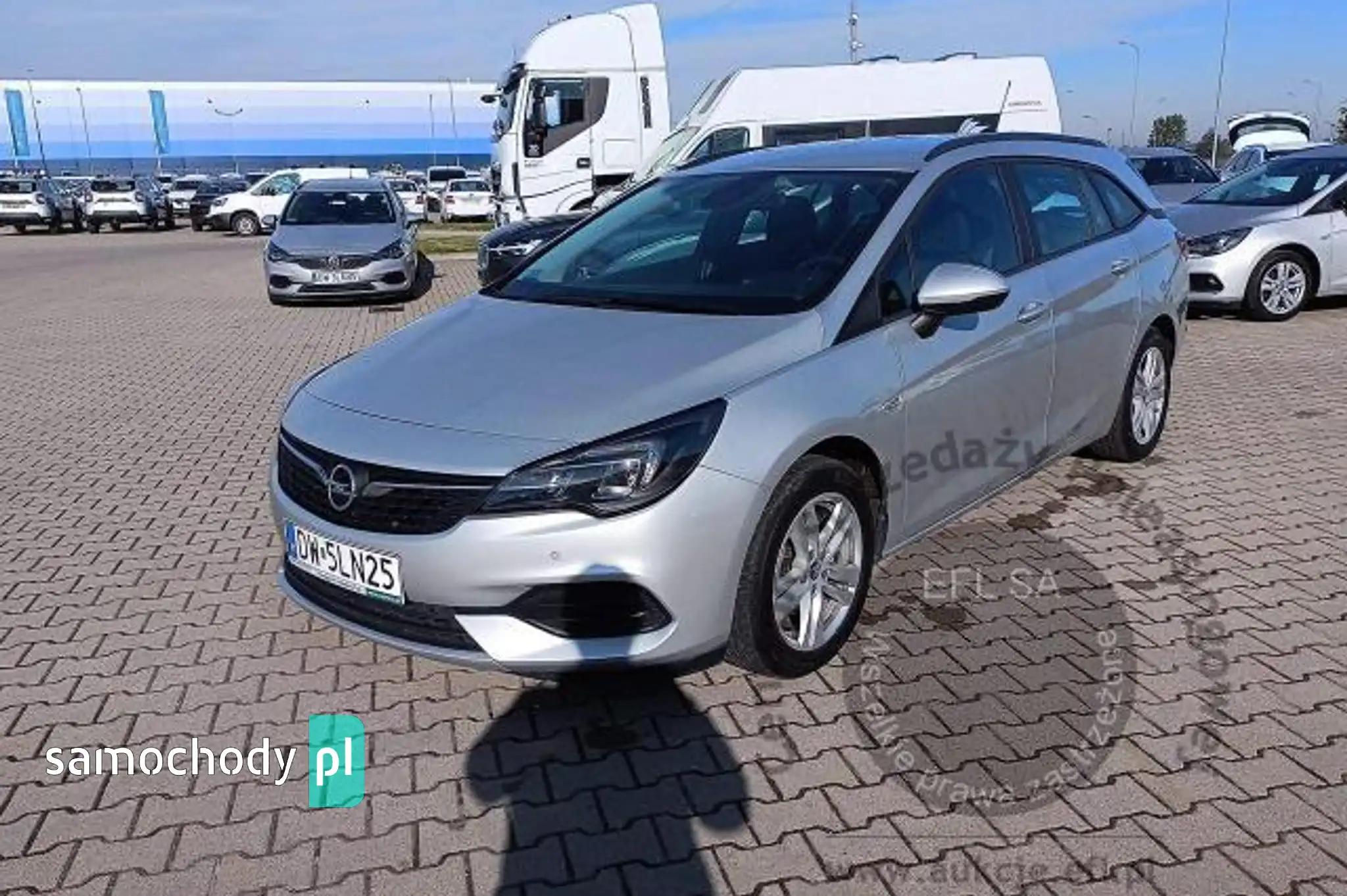 Opel Astra 2020