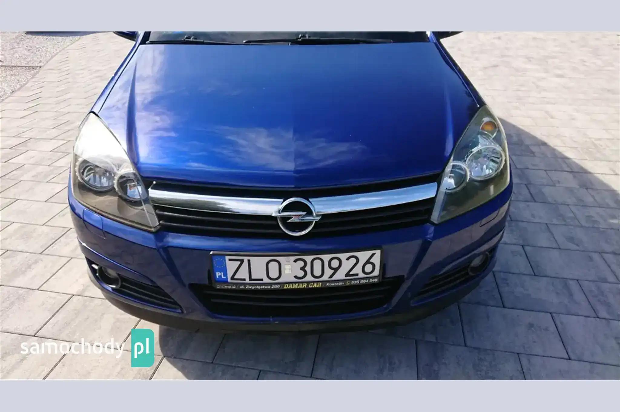 Opel Astra Hatchback 2004