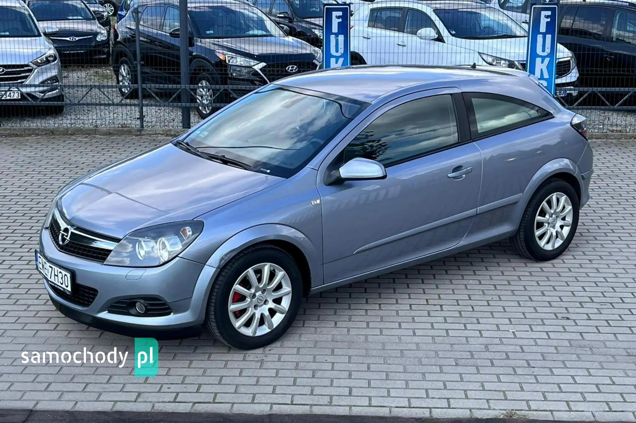 Opel Astra Coupe 2007