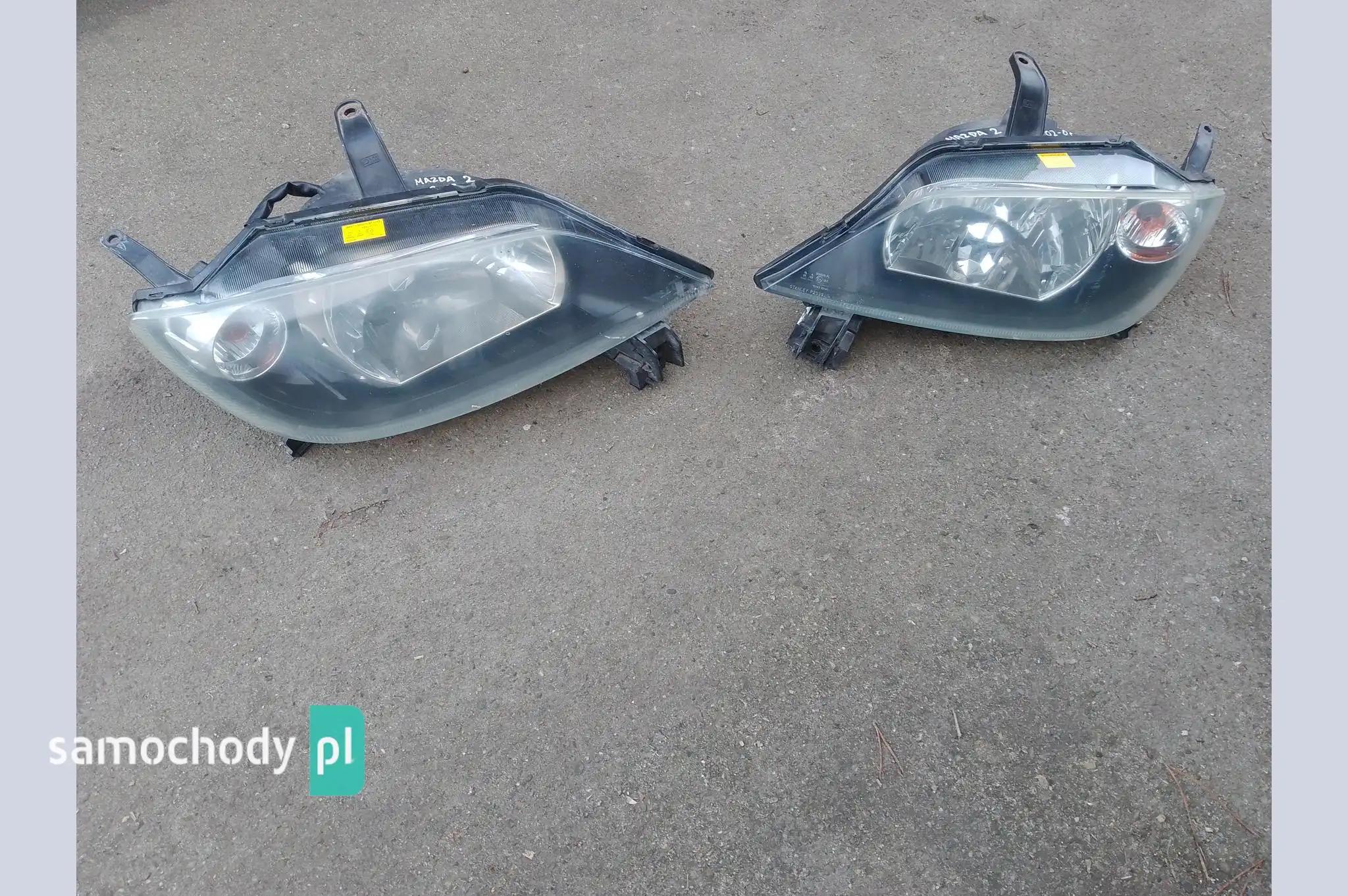 Lampa prawa lewa przednia przód Mazda 2 I DY