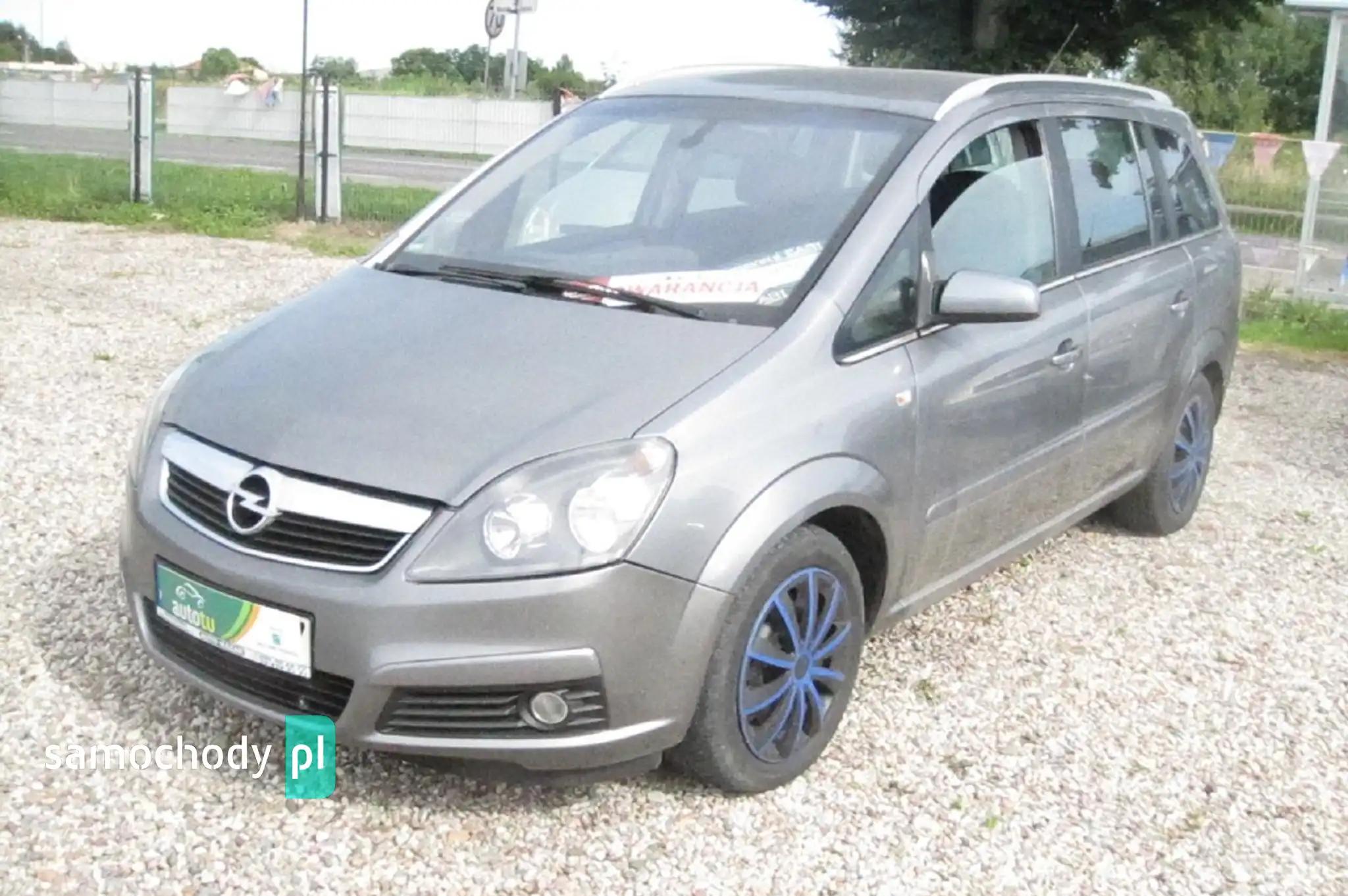 Opel Zafira Hatchback 2007