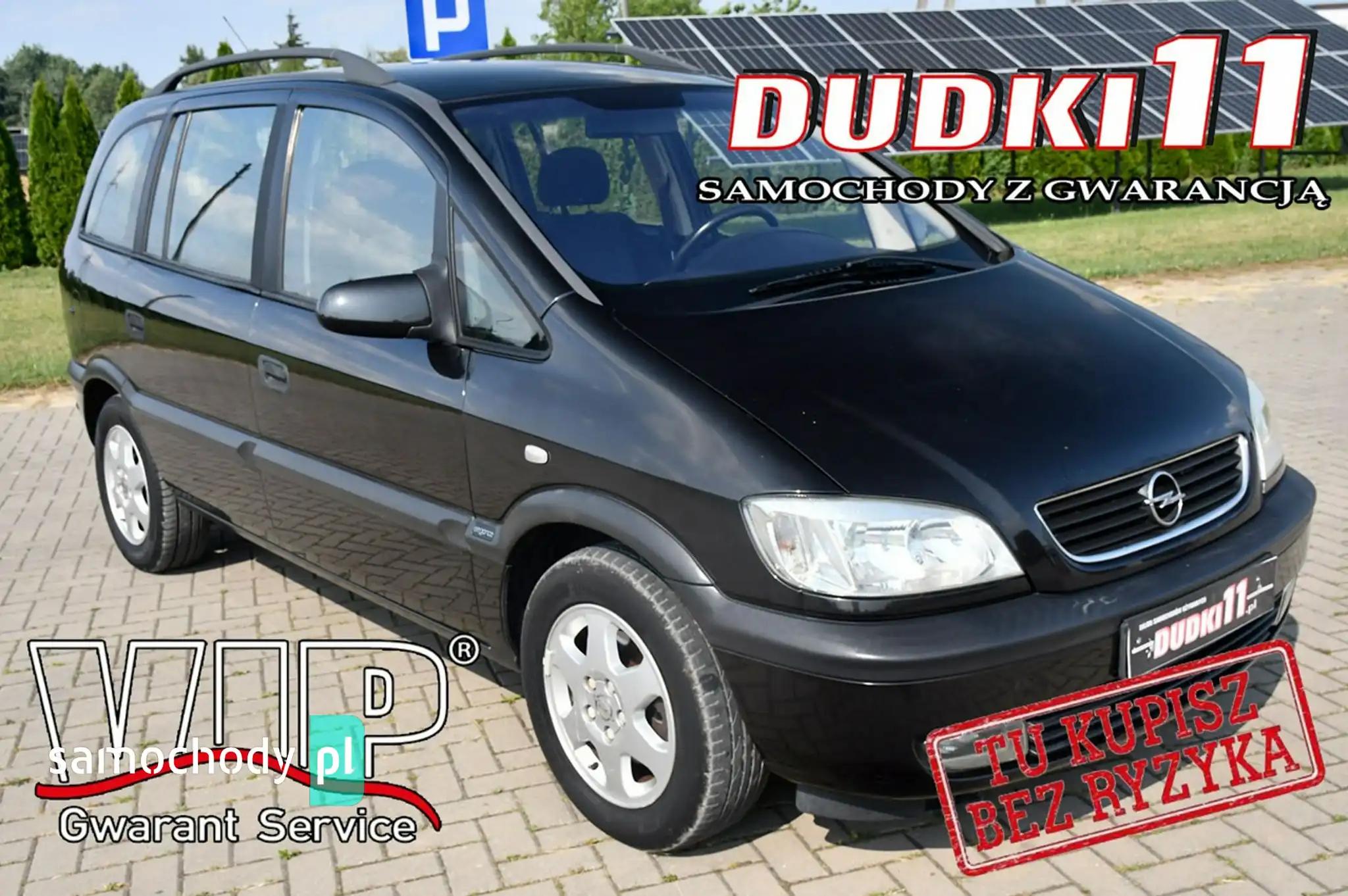 Opel Zafira Minivan 2001