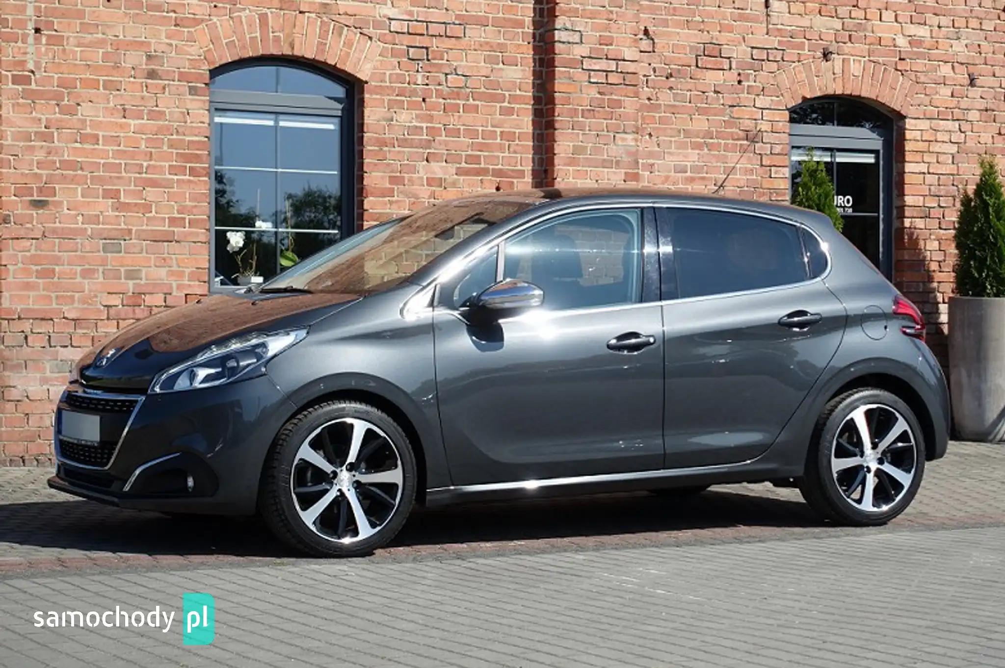 Peugeot 208 Hatchback 2016