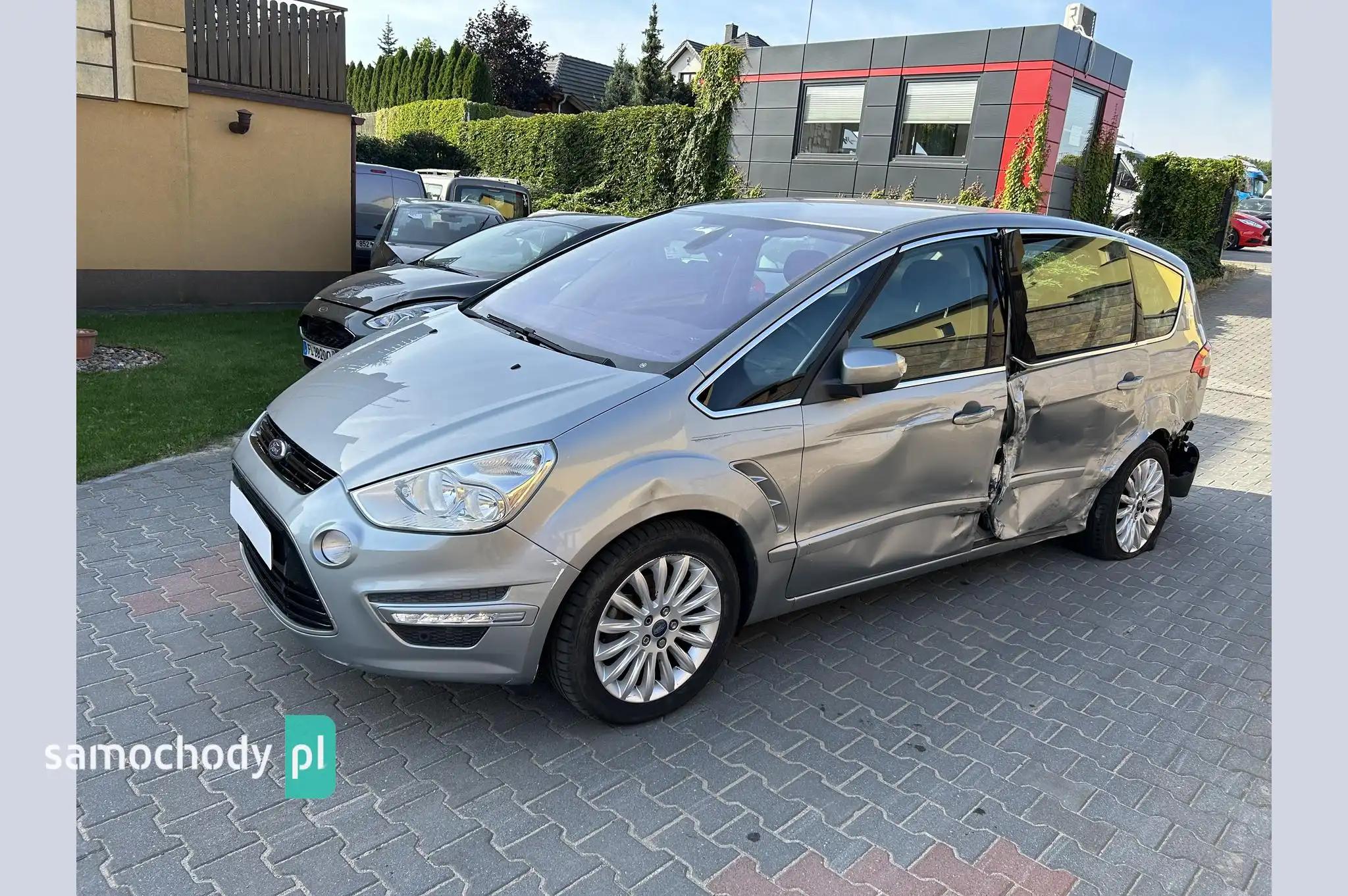 Ford S-Max Minivan 2014