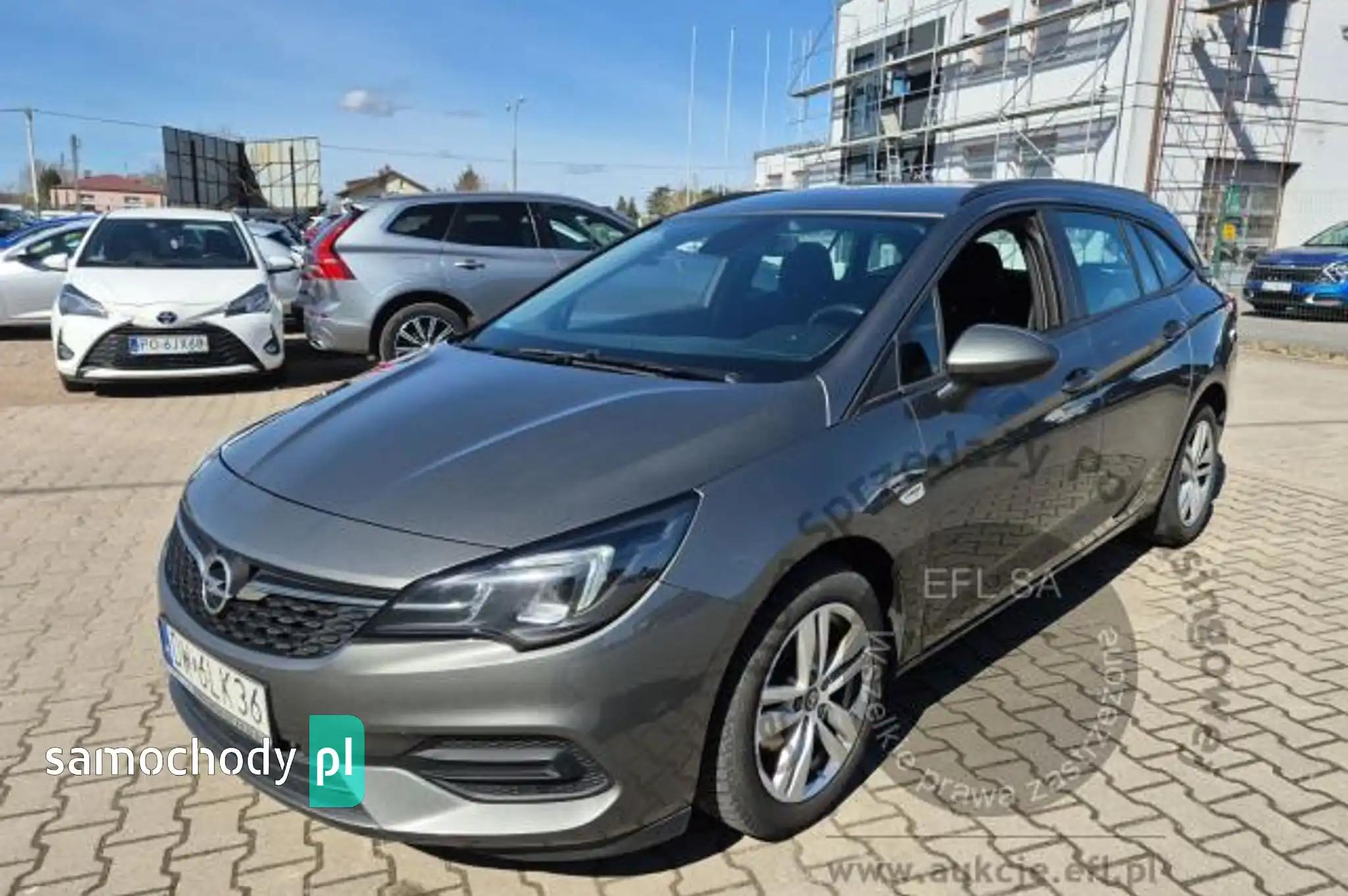 Opel Astra 2020