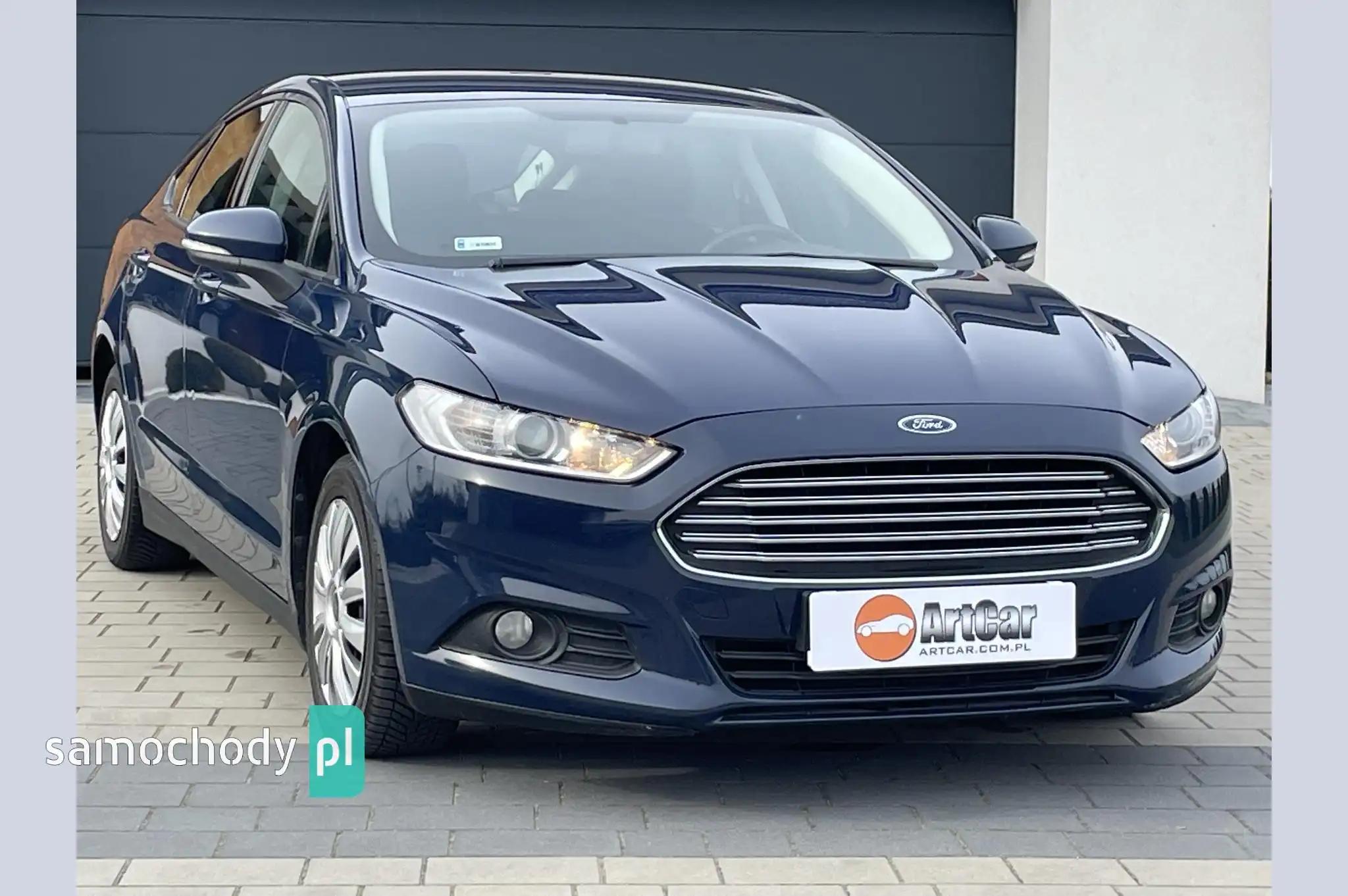 Ford Mondeo Sedan 2015