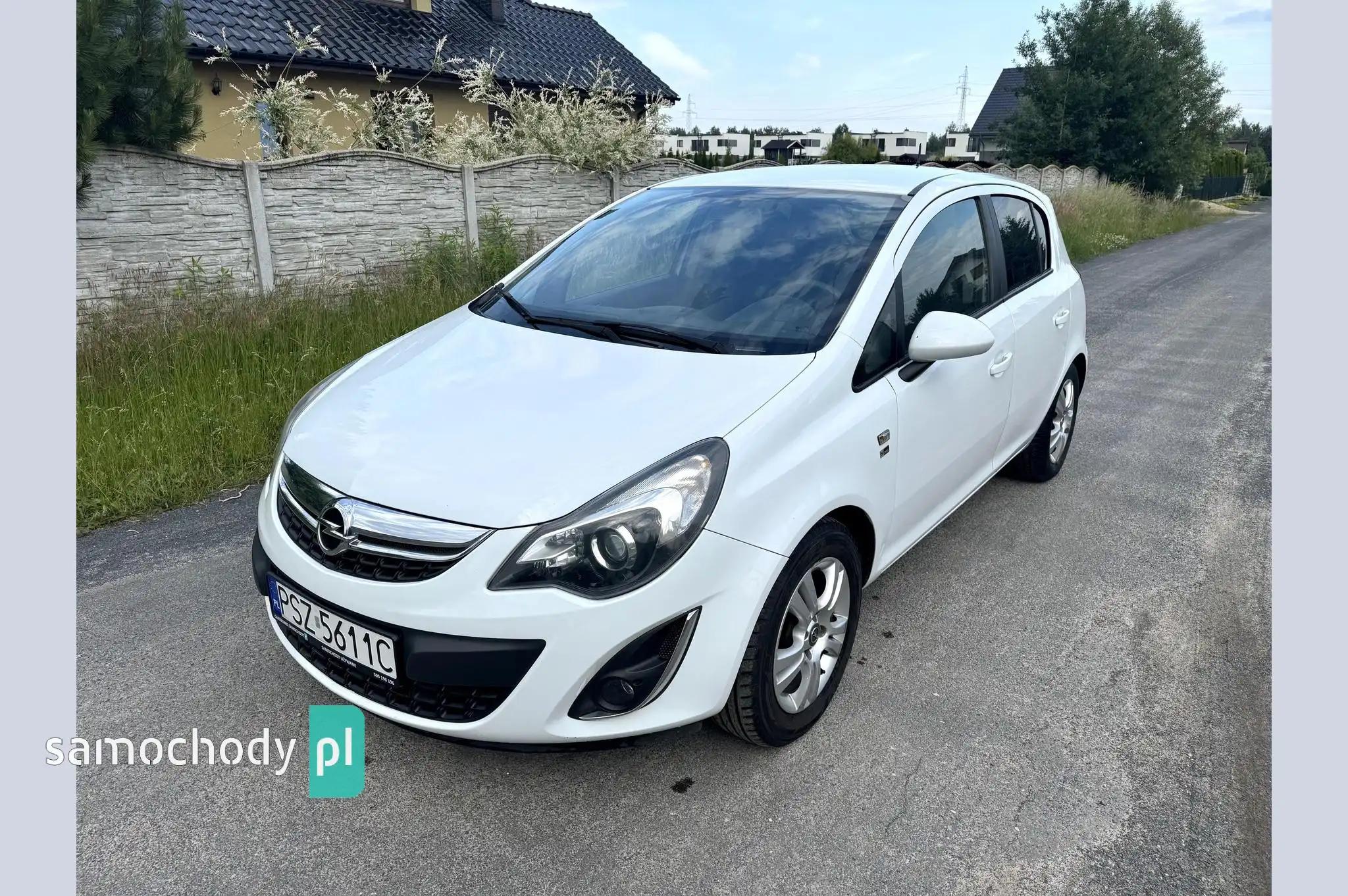 Opel Corsa Hatchback 2013