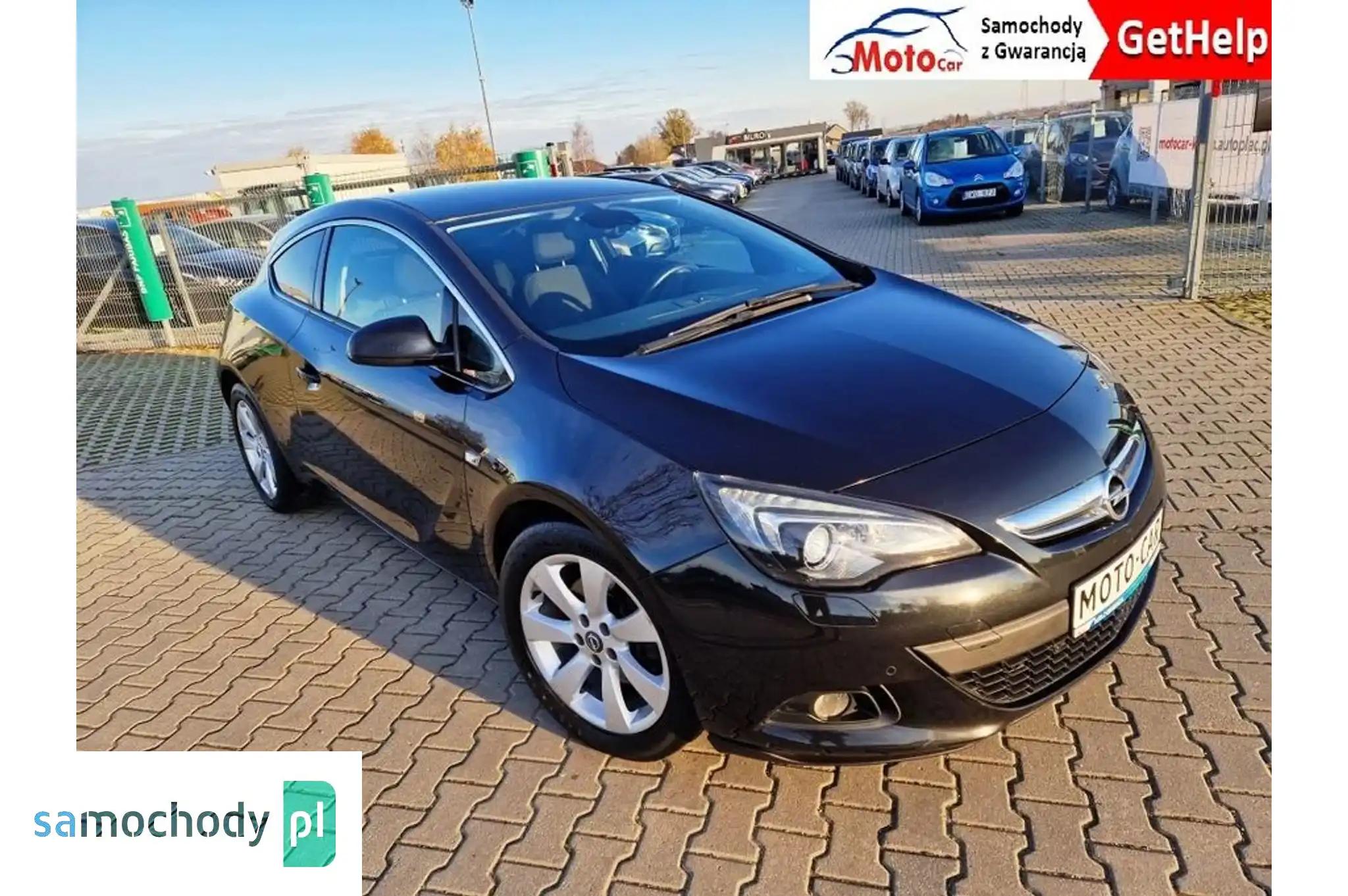 Opel Astra Coupe 2012