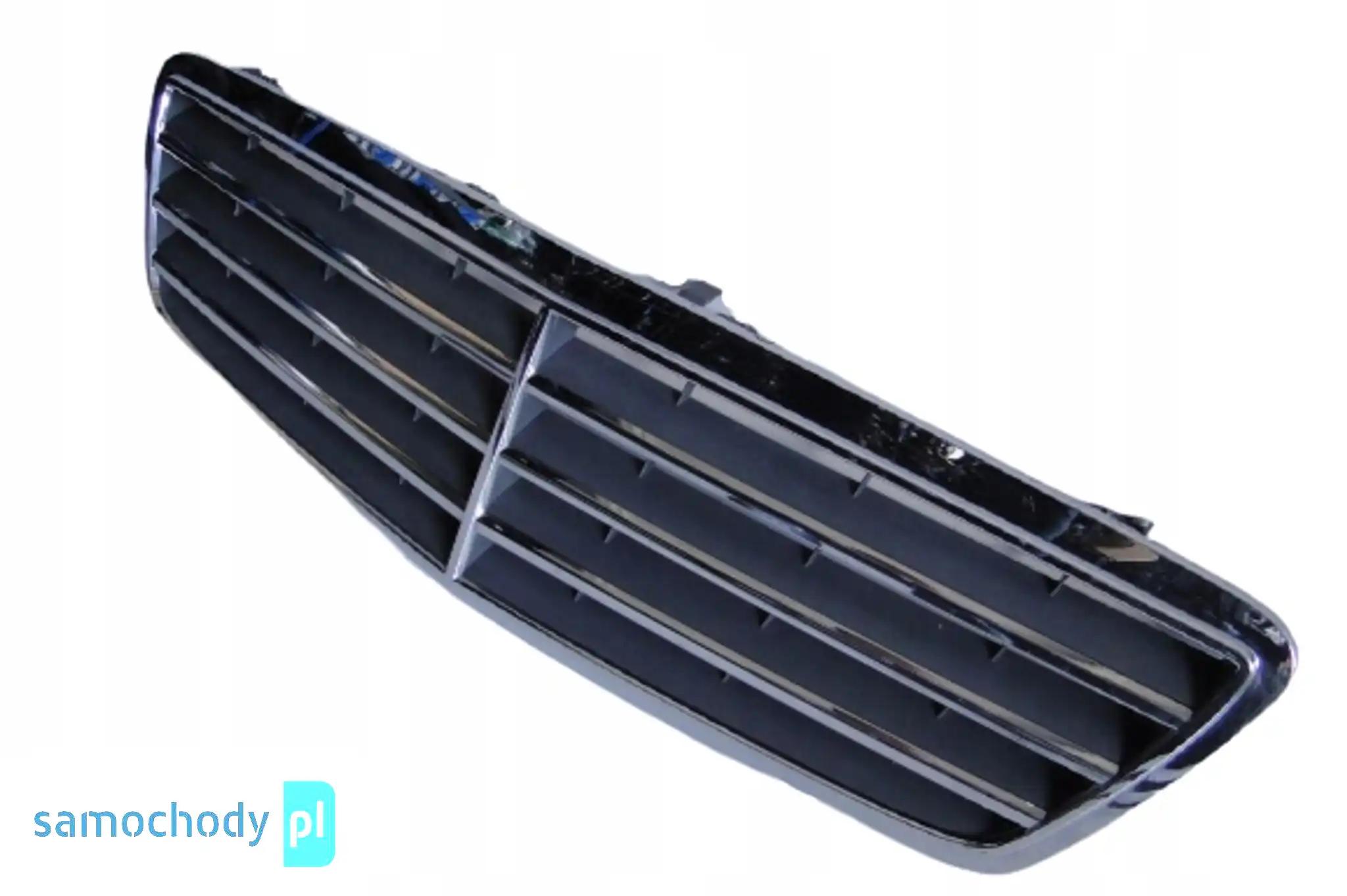 MERCEDES C KLASA W203 203 LIFT GRILL ATRAPA CHROM