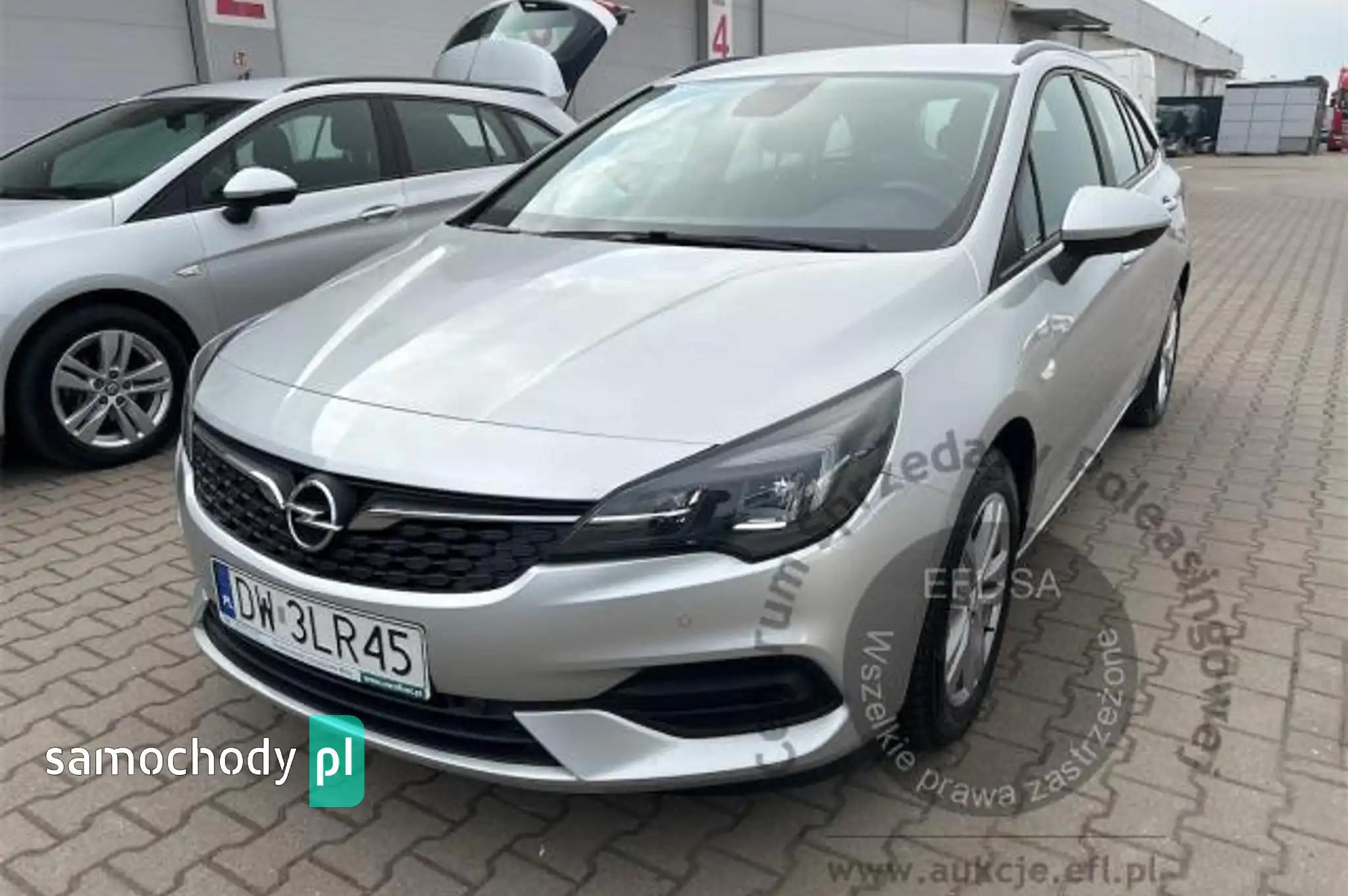 Opel Astra 2020