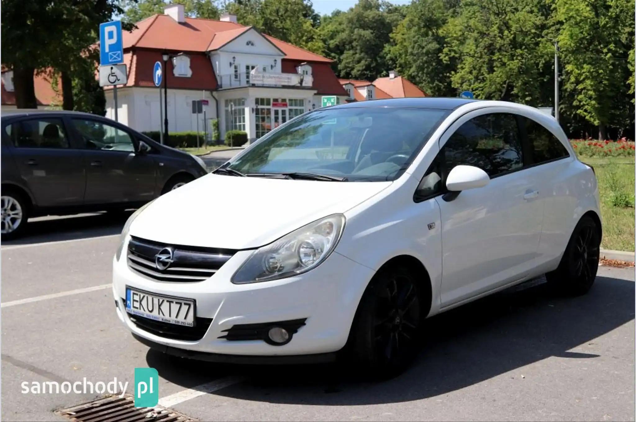 Opel Corsa Hatchback 2009