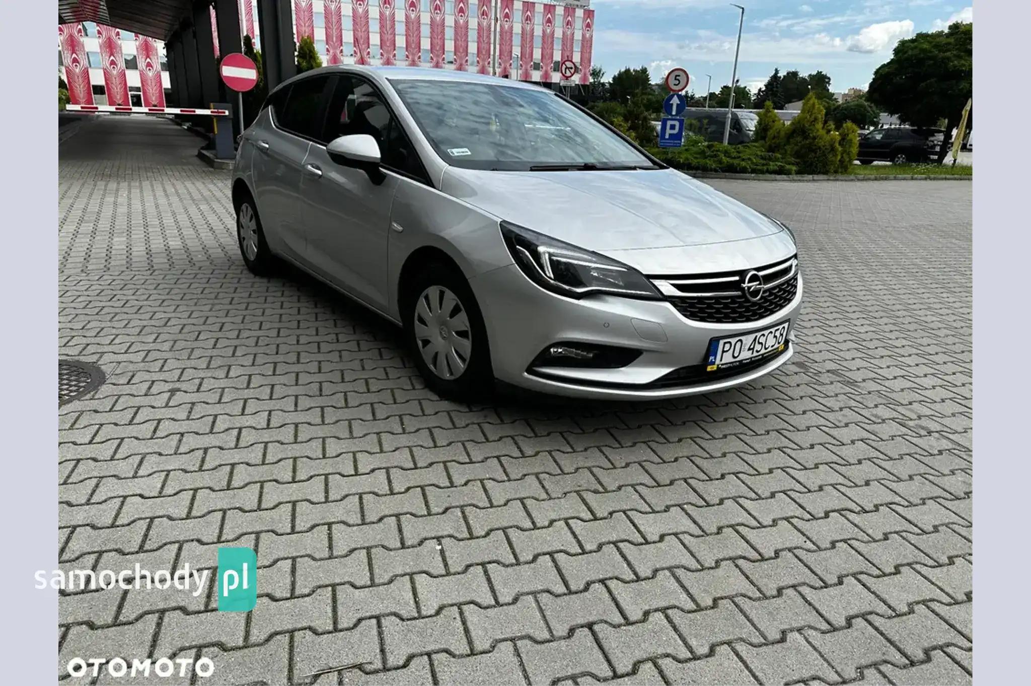 Opel Astra Hatchback 2019