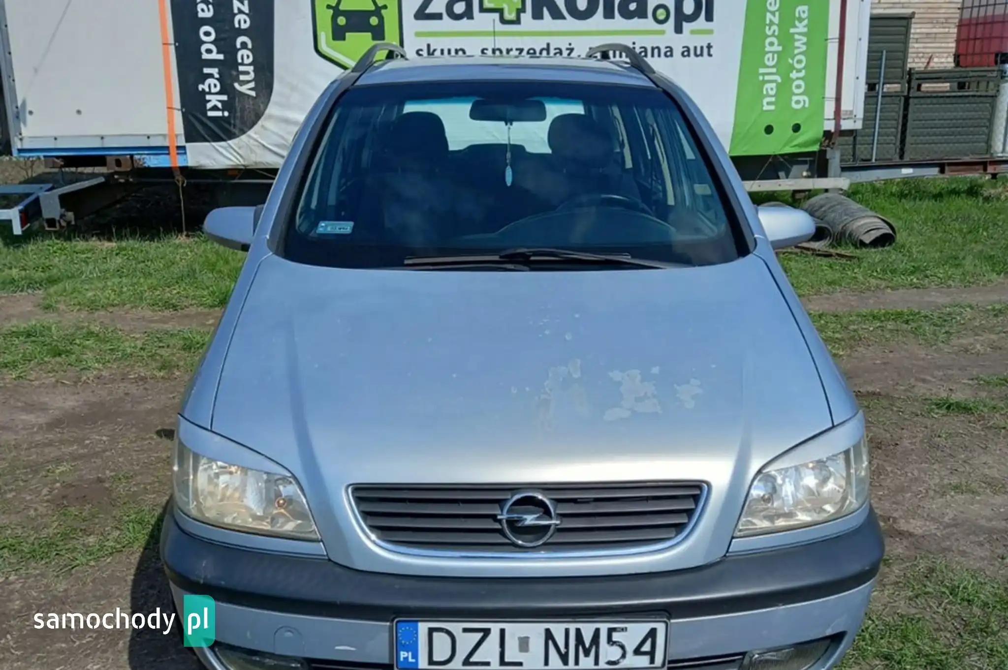 Opel Zafira Minivan 2000