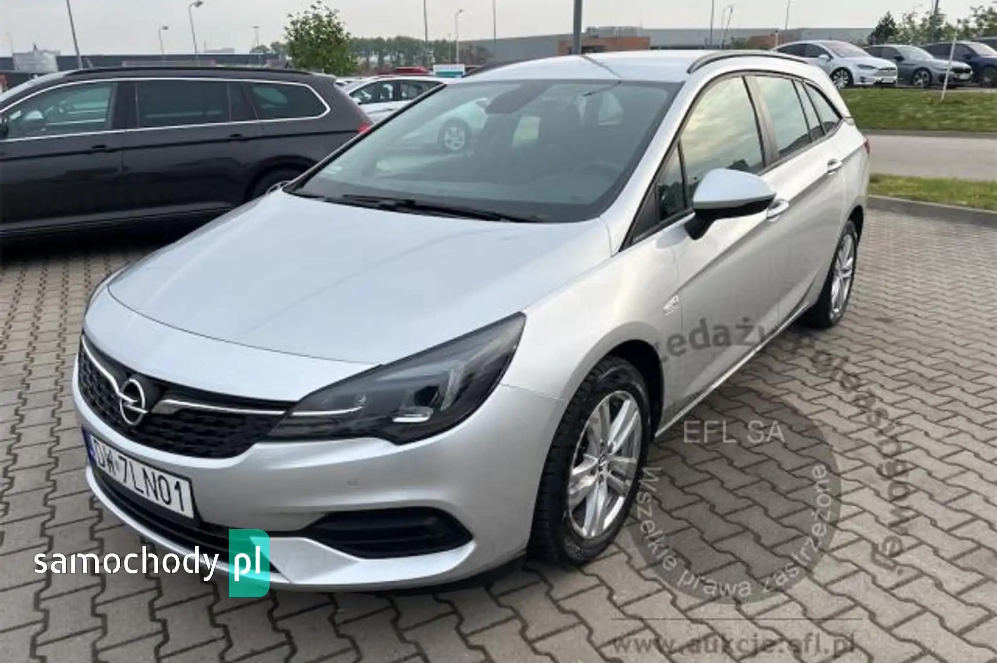 Opel Astra 2020