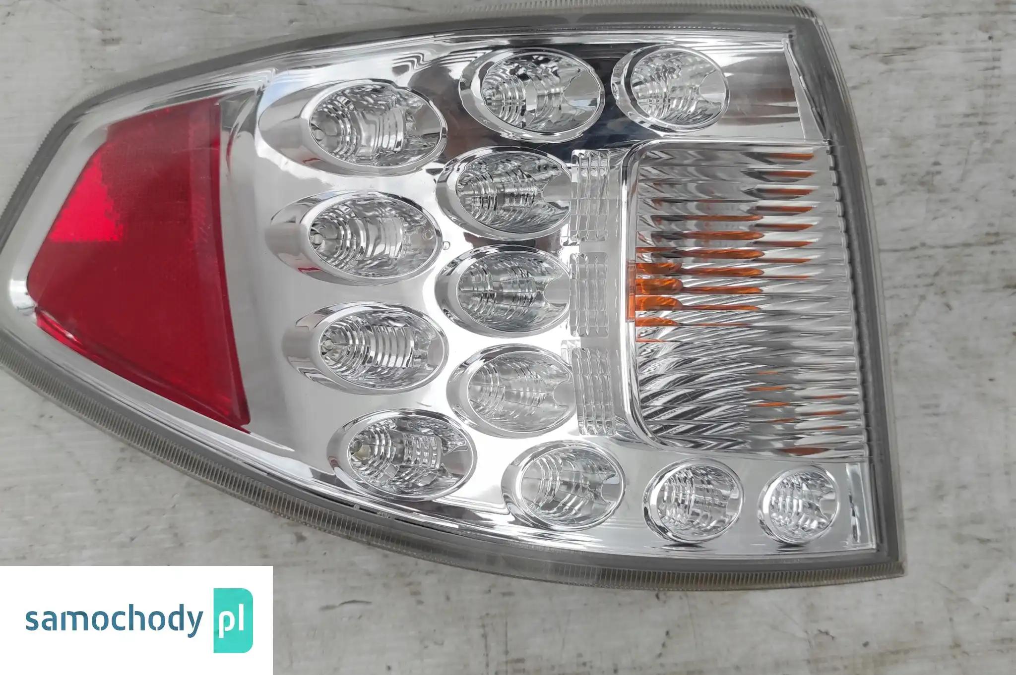 LAMPA lewy TYŁ SUBARU Impreza GH 2007r 200-20024