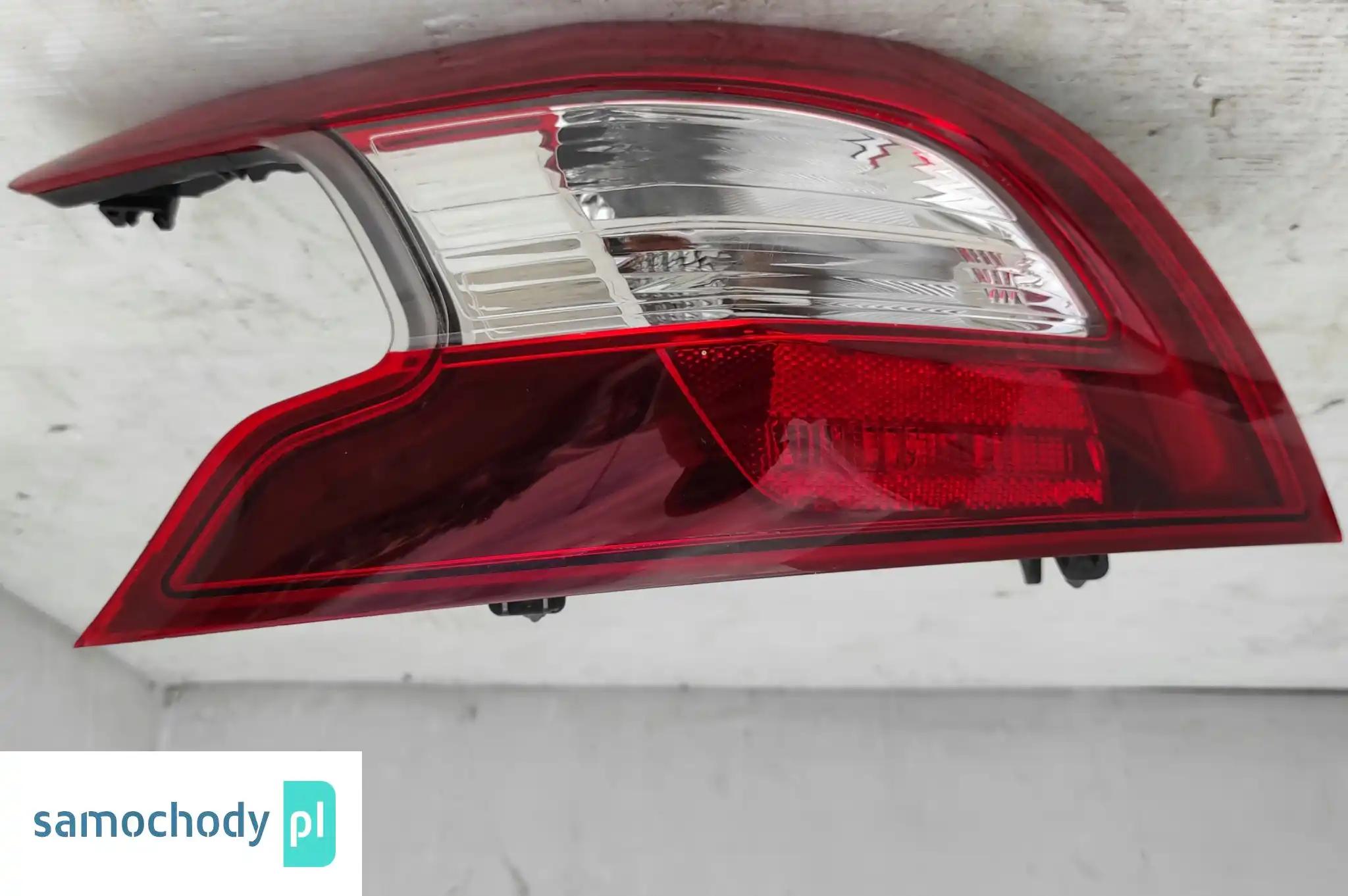 LAMPA LEWY TYŁ PEUGEOT 308 T9 HB 9677817680