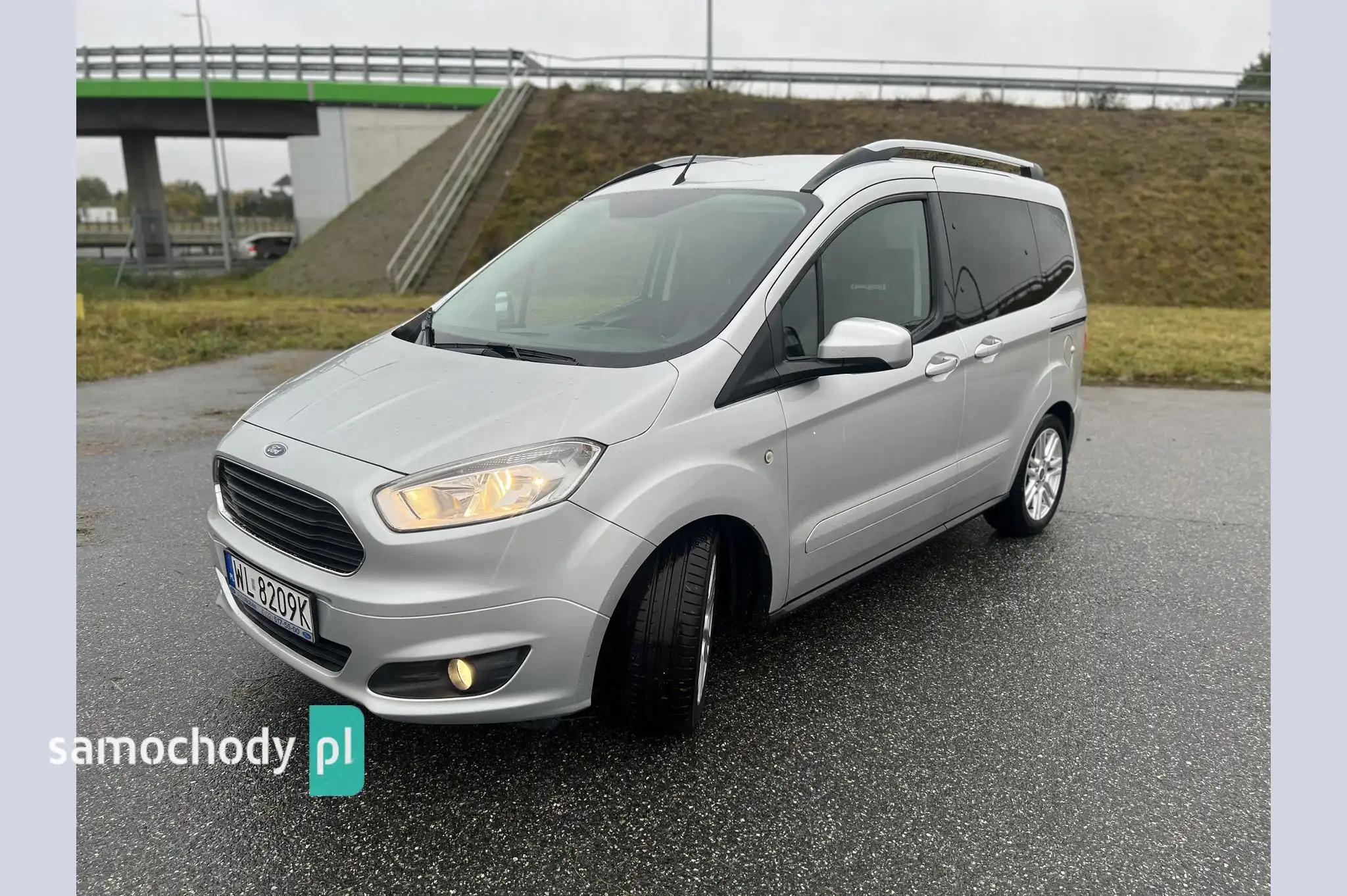 Ford Courier Minivan 2017