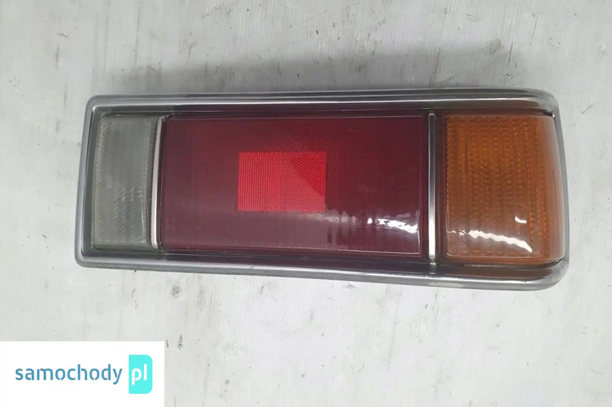 LAMPA TYL HONDA ACCORD I 1977 PRAWA