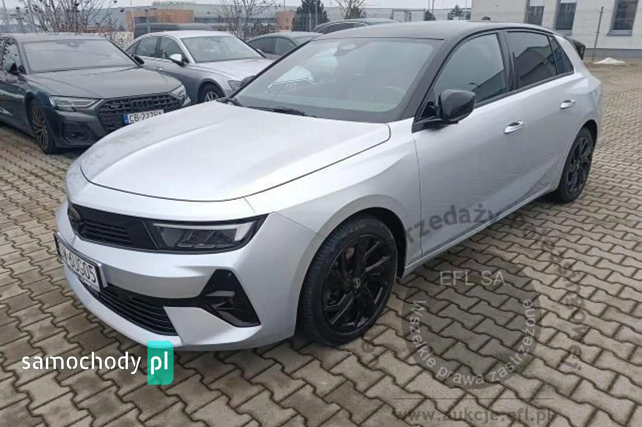 Opel Astra 2022