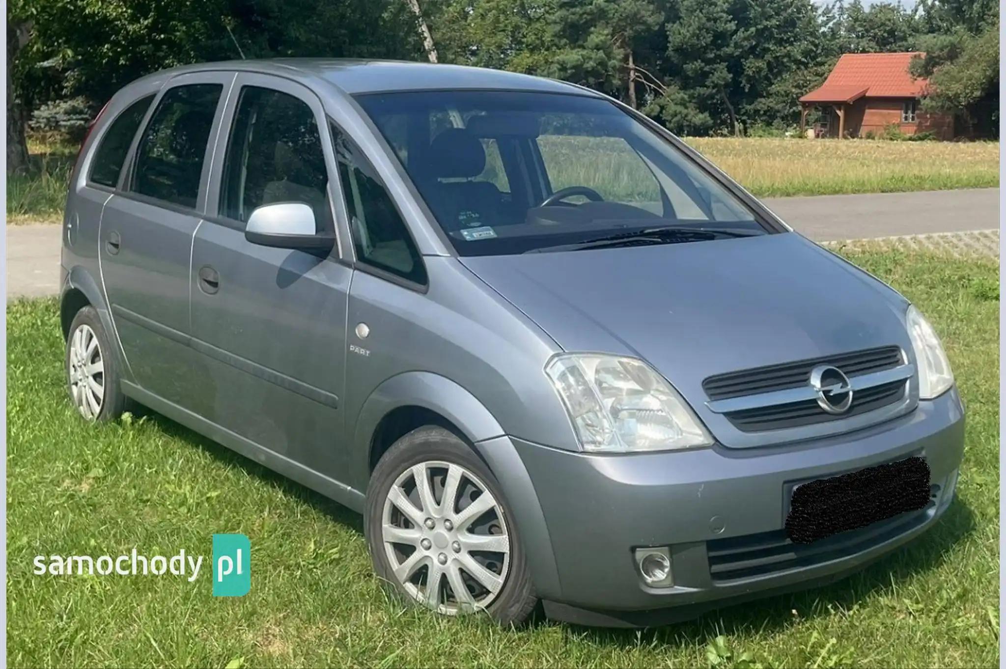 Opel Meriva Minivan 2004